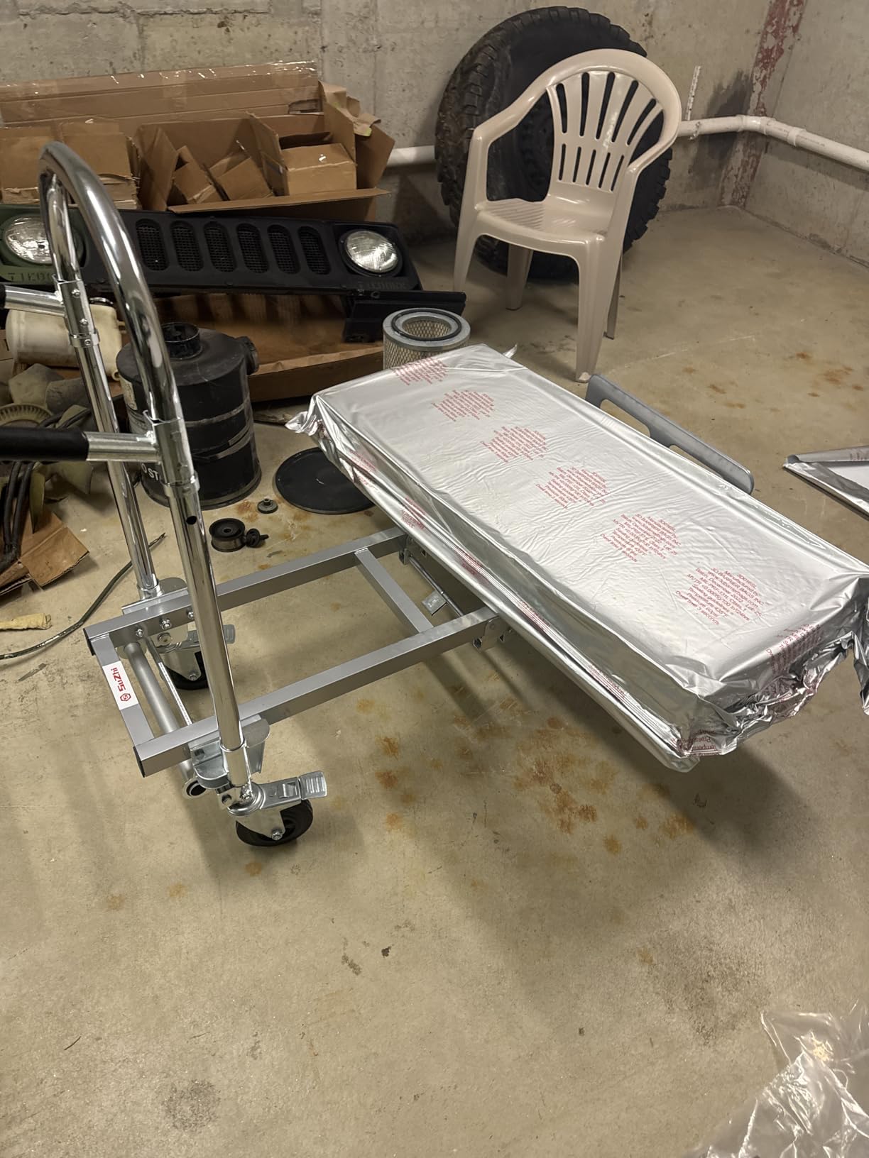 Suzhi Two Large Wheel Hand Truck Dolly Cart with Wheels Heavy Duty/with 2 Wheels / 600Lbs Load, 2 Straps for Furniture/Appliance/Carton/Warehouse/Office /10 Minutes to Install as Video customer photo 2
