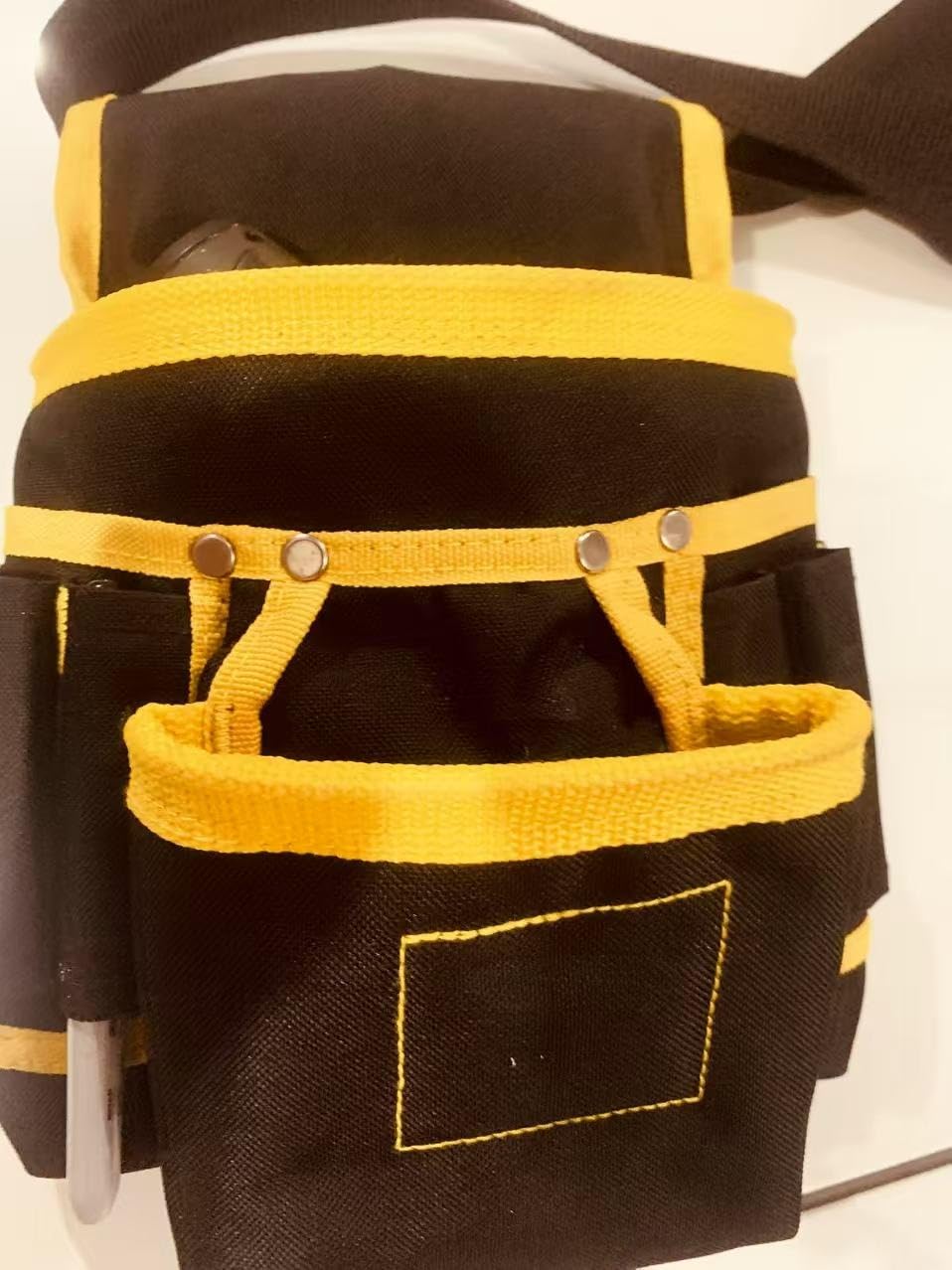 Magnetic Tool Belt for Men, 26 Pockets Heavy Duty Tool Pouch, Magnet Holster Nail Utility Toolbelt Detachable Adjustable Waist Holder for Handyman Contractor Mechanic Plumber Roofer Carpentry Dad Gift customer photo 1