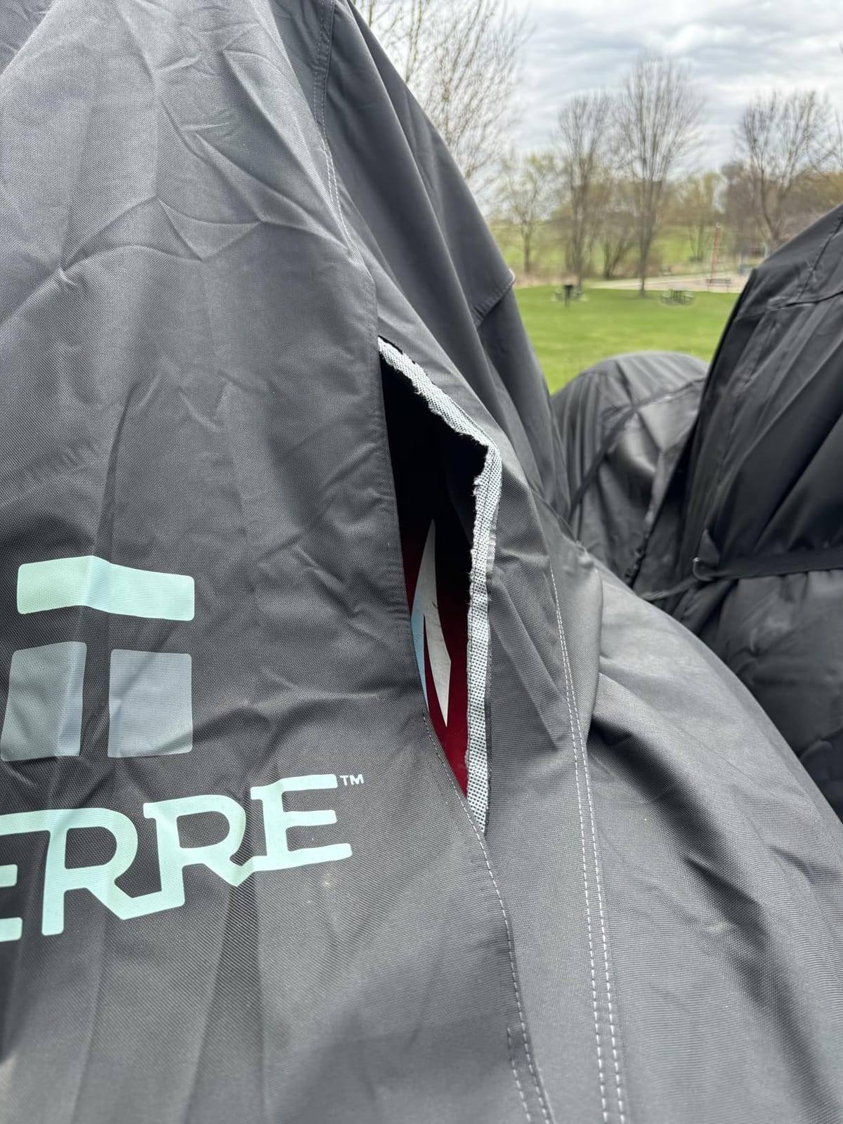Terre Products Heavy Duty Snowmobile Cover Waterproof UV Resistant Windproof Elastic Hem Buckle Hook System for Trailering Medium to Large Polaris, Ski-Doo, Arctic Cat, Yamaha, Lynx customer photo 2