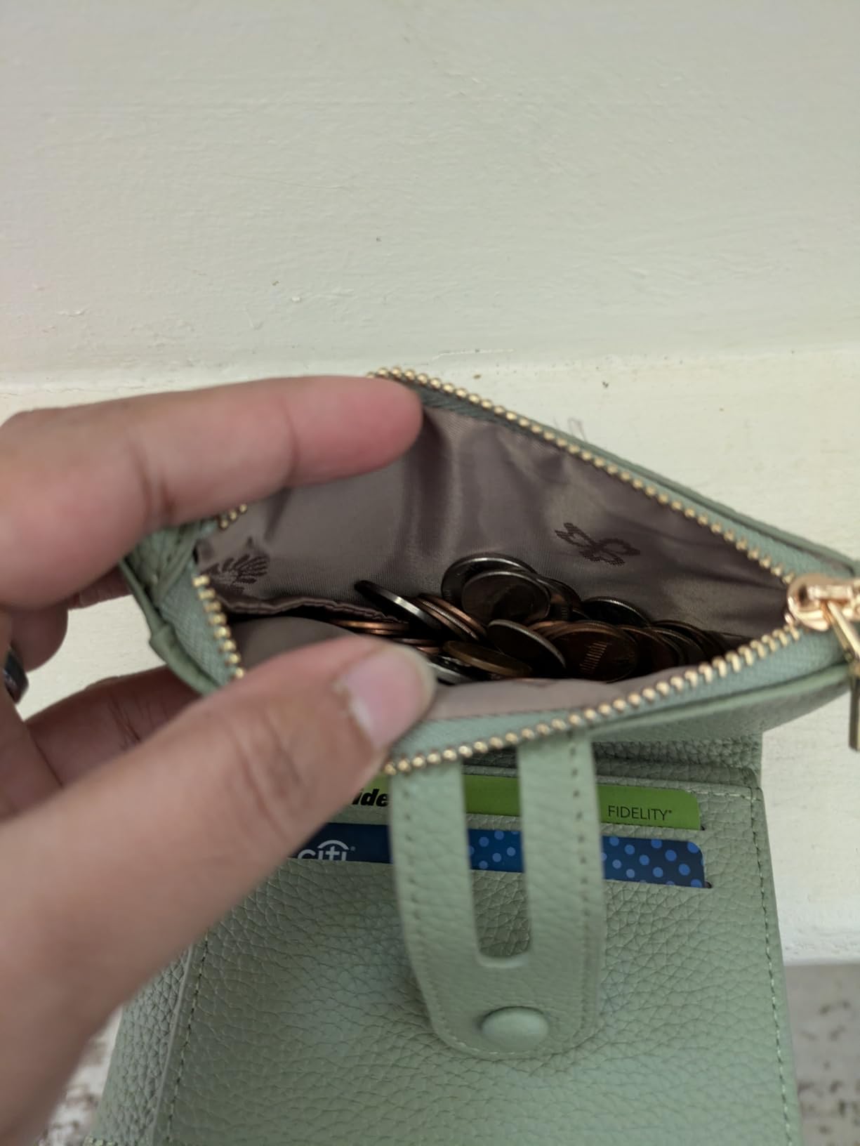 Women's Lightweight Genuine Leather Wallet, Includes Card Holders, RFID-Blocking, Lightweight, Photo & ID Holder, Green customer photo 2