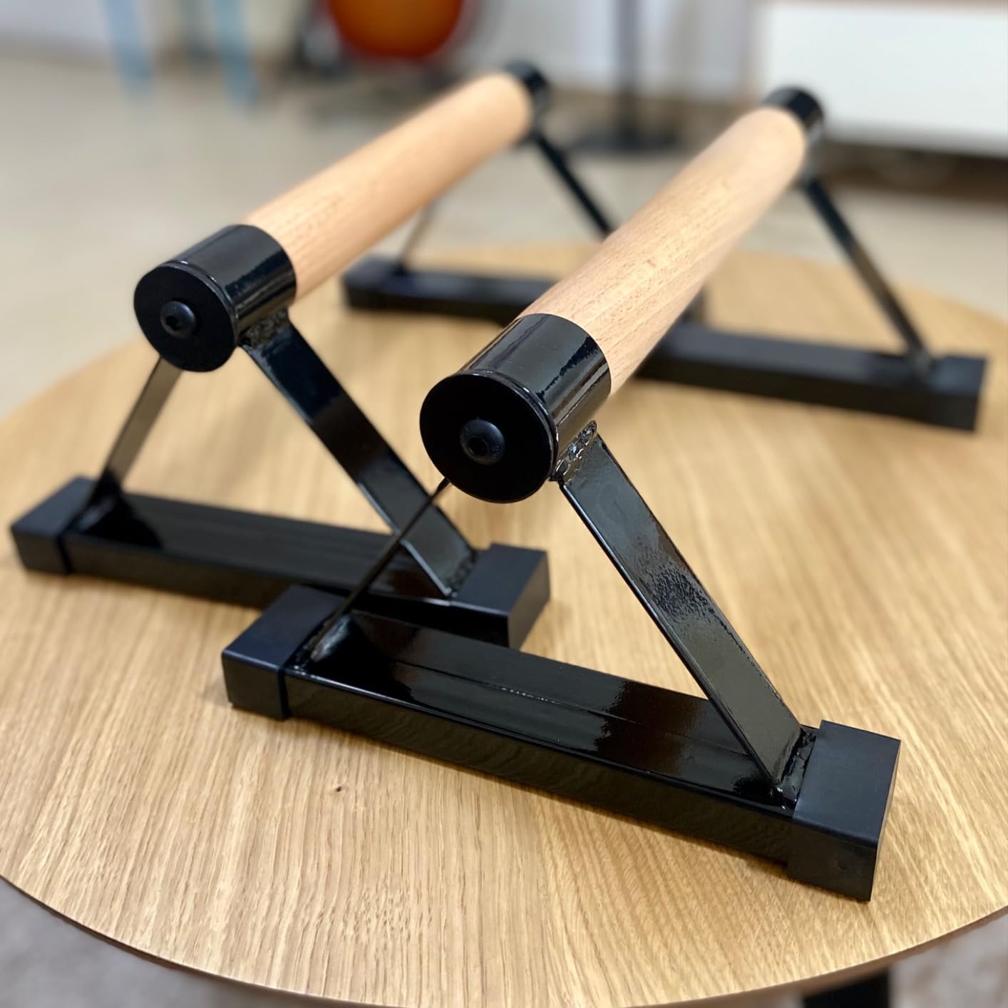 Wood push up bars Parallettes bars Anti-slip Handstand Bars for Calisthenics, Fitness, Floor workouts Solid Wood with Sturdy Metal Bracket, Support 500 lbs customer photo 2