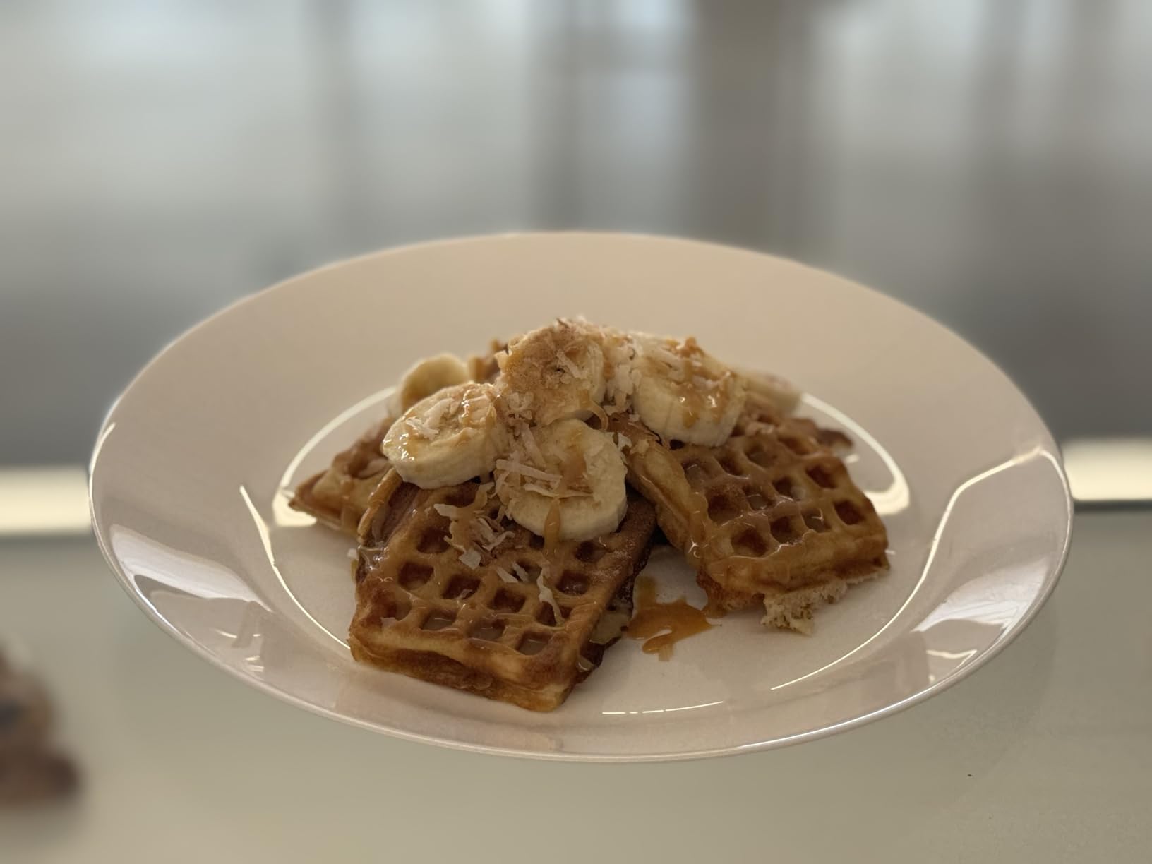 VEVOR Commercial Waffle Maker, 1300W Round Waffle Iron, Non-Stick Rotatable Waffle Baker Machine With 122-572℉ Temp Range and Time Control, Teflon-Coated Baking Pan Stainless Steel Body 110V customer photo 1