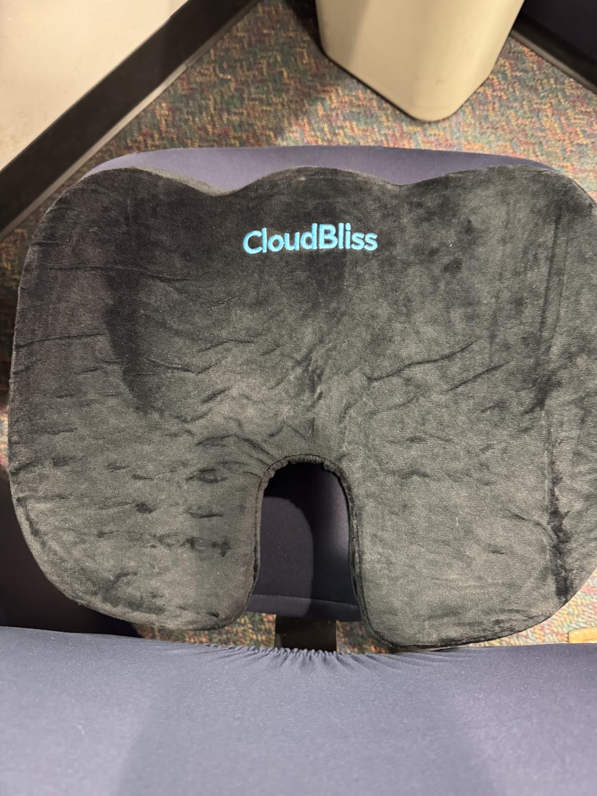 CloudBliss Gel Memory Foam Seat Cushion for Long Sitting, Large, Black | Gel Chair Pad for Tailbone, Coccyx, Sciatica, Soft Suede Cover, Non-Slip, Washable Mesh, for Office, Home, Car customer photo 1