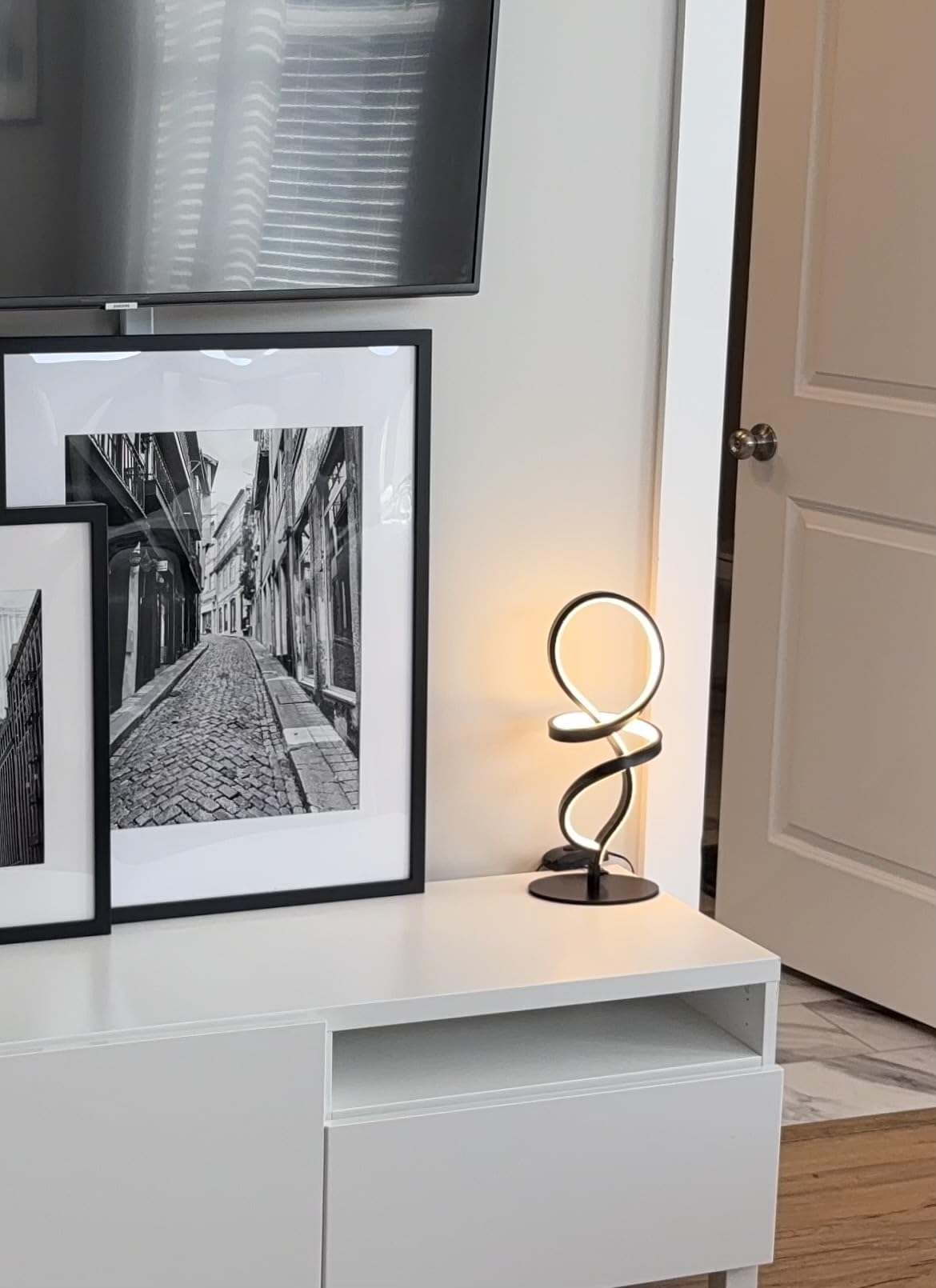 Mayful Modern Table Lamp with LED Unique Spiral Design, Small Nightstand Lamp with Stepless Dimming Switch, Black Bedside Lamps for Bedroom, Nightstand, Living Room, Office, Desk, 12W 3200K Warm White customer photo 2