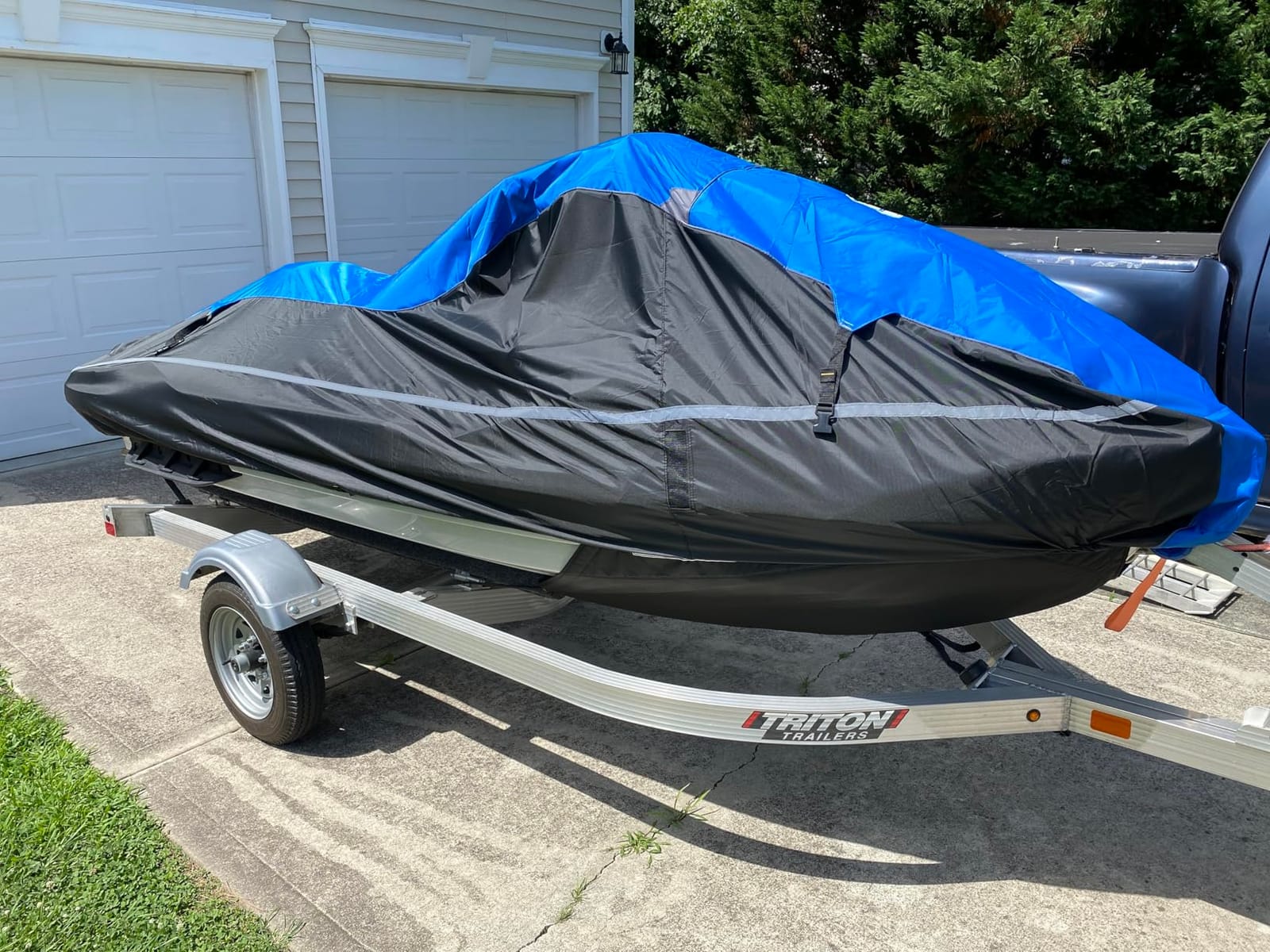 LIBZAKI Jet Ski Cover PWC Cover 2-3 Seats Heavy Duty Waterproof 600D UV Resistant Fits for Yamaha Sea-Doo Kawasaki up to 112~135