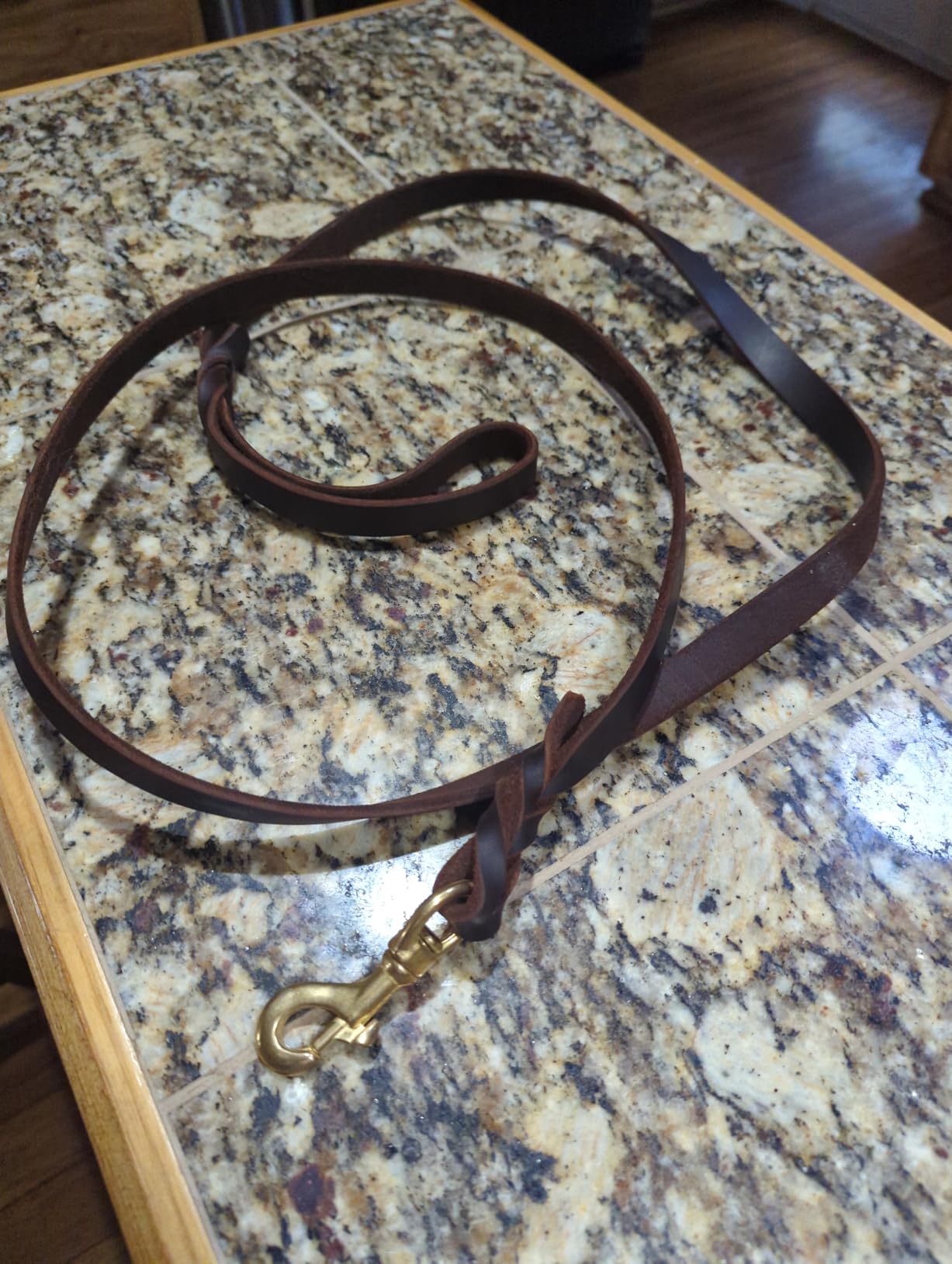 Leather Dog Leash 6ft x 3/4 inch, Strong Heavy Duty Genuine Leather Braided Dog Training Leash, Soft and Comfortable Leather Leash for Large Dogs, Medium Small Dogs (Brown, 6FT*3/4in) customer photo 2