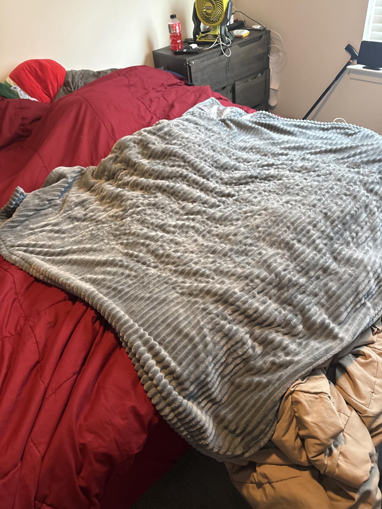 Bedsure GentleSoft Heated Blanket Throw - Soft Ribbed Flannel Electric Blanket, Gifts for Grandma (50x60 inches, Grey) customer photo 2