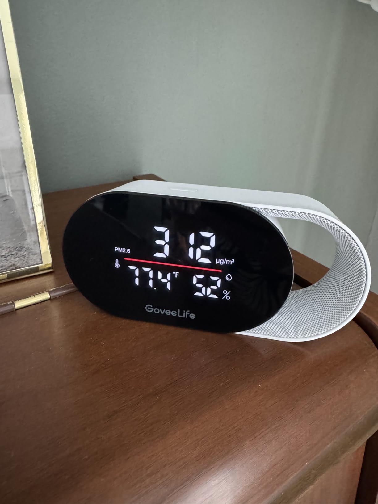 GoveeLife Smart Air Quality Monitor with PM2.5 H5106, LED Display Wired | Indoor temperature humidity sensors, 2s refresh, 2-year data storage, for home & office, 2.4G Wi-Fi only customer photo 2