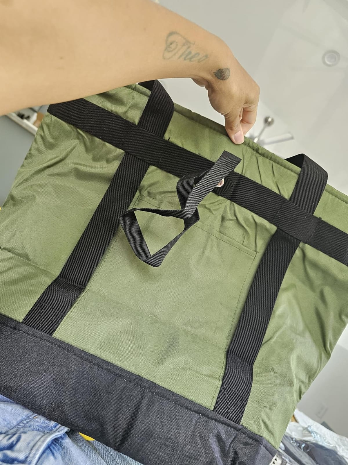 BeeGreen Cooler Bag Soft Insulated Tote for Beach Travel Grocery Shopping Lunch Portable Large Ice Coolers with Handle Hard Freezer Bags with Zippered Top Foldable Leakproof Delivery Totes Moss customer photo 1