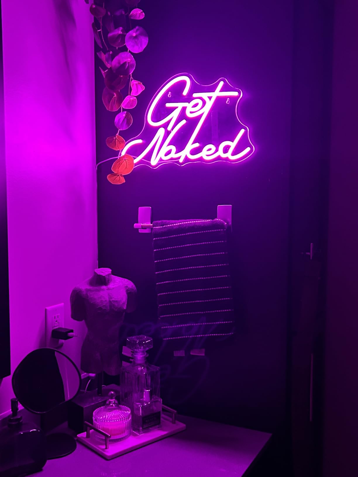 JEDAEMEN Lady Neon Sign Neon Signs for Wall Decor Pink White LED Light Sign | Led Sign Neon Lights Preppy Room Decor Man Cave Light Up Sign for Birthday Party Decoration USB Powered customer photo 1