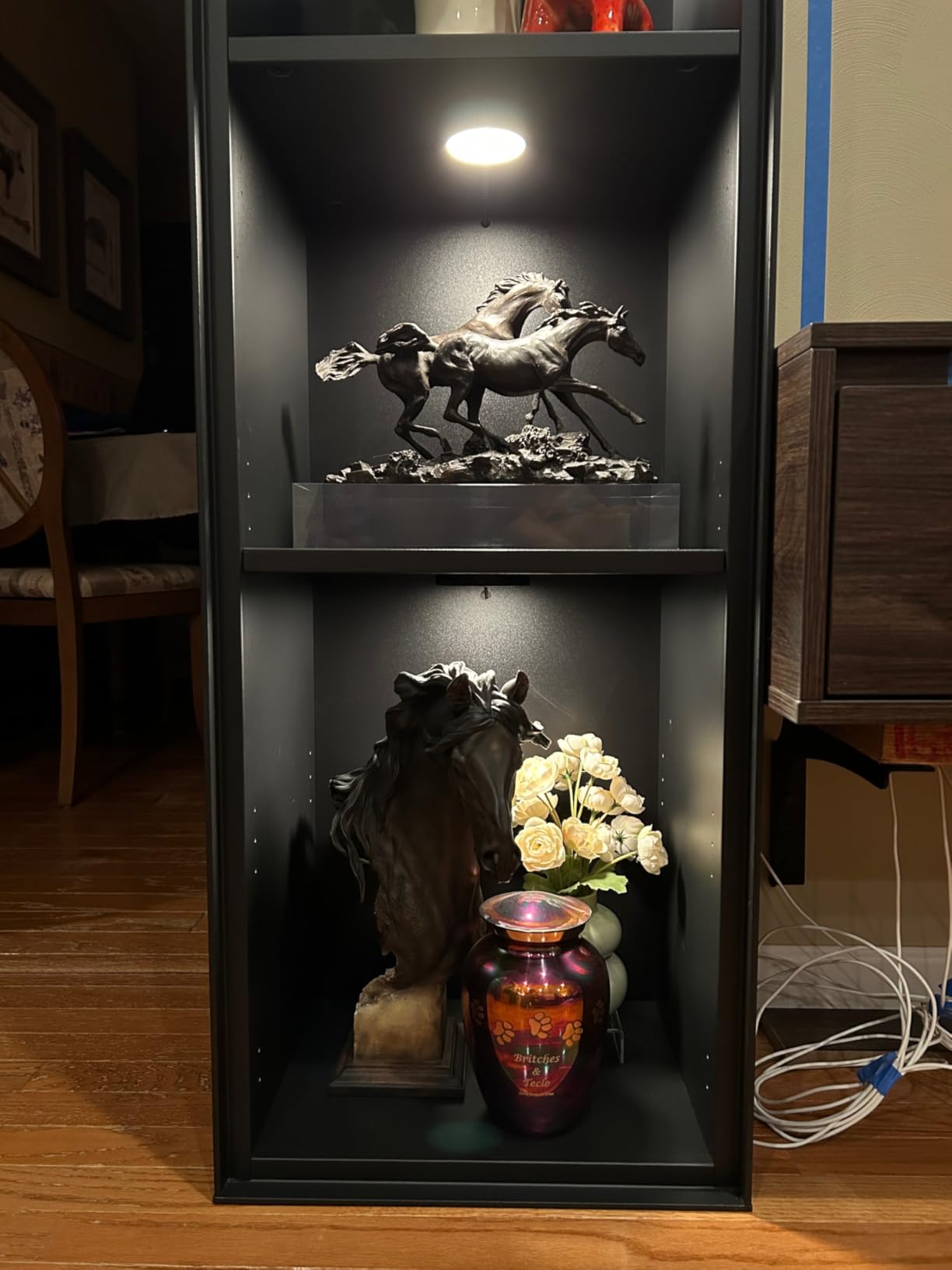 CiaoHER 2in Solid Acrylic Cube Display Block, 2'' x 11