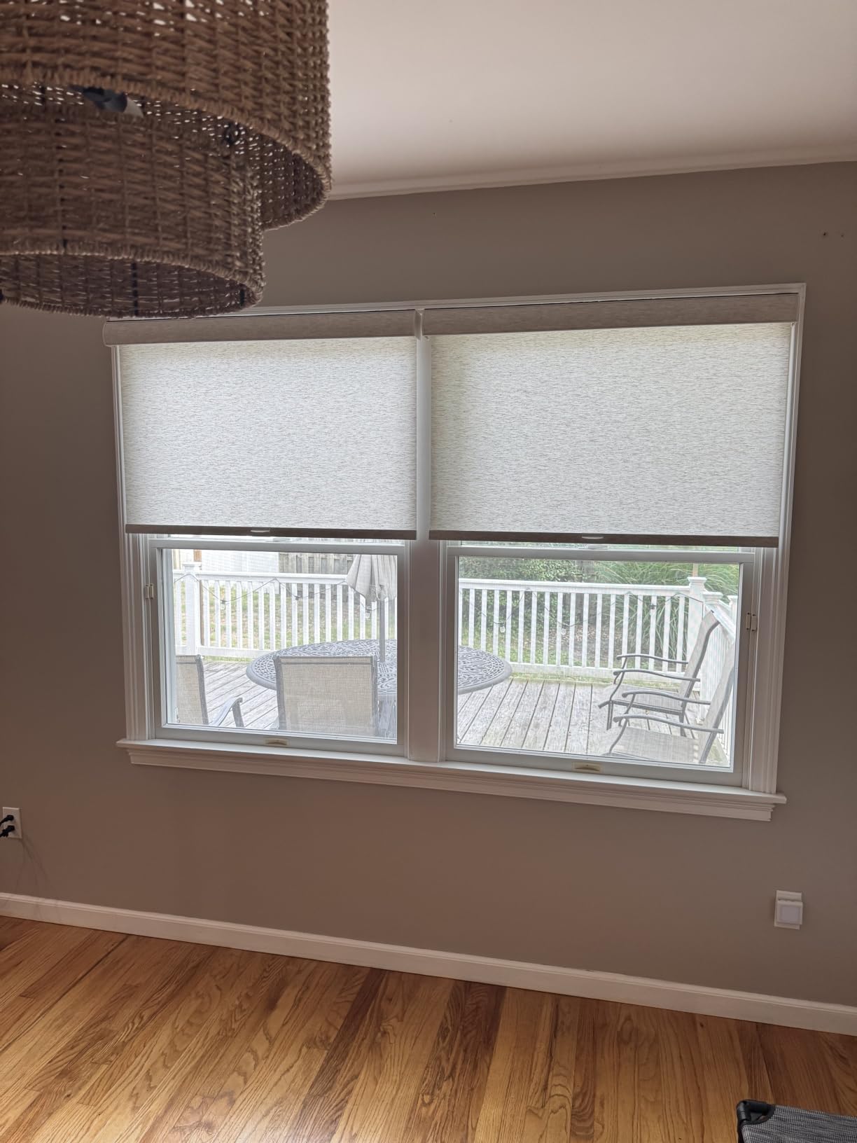 Persilux Custom Size Free-Stop Cordless Roller Shades Light Filtering Natural Woven Linen Fabric UV Protection Privacy Roller Blinds for Windows Shades for Home, Kitchen, Living Room, Linen Beige customer photo 1