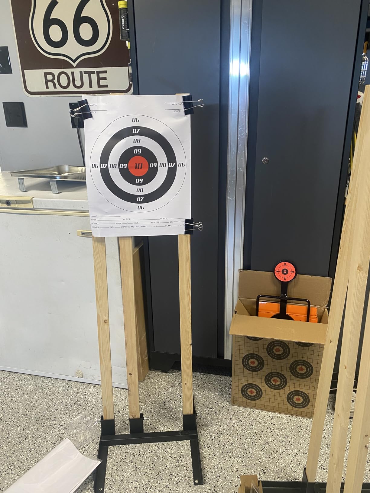 KNINE OUTDOORS Shooting Target Stand for Outdoors, Durable Paper Target Holder with Stable Adjustable Base for Paper Shooting Targets Cardboard Silhouette, H Shape, USPSA/IPSC, IDPA Practice, 2 Pack customer photo 2