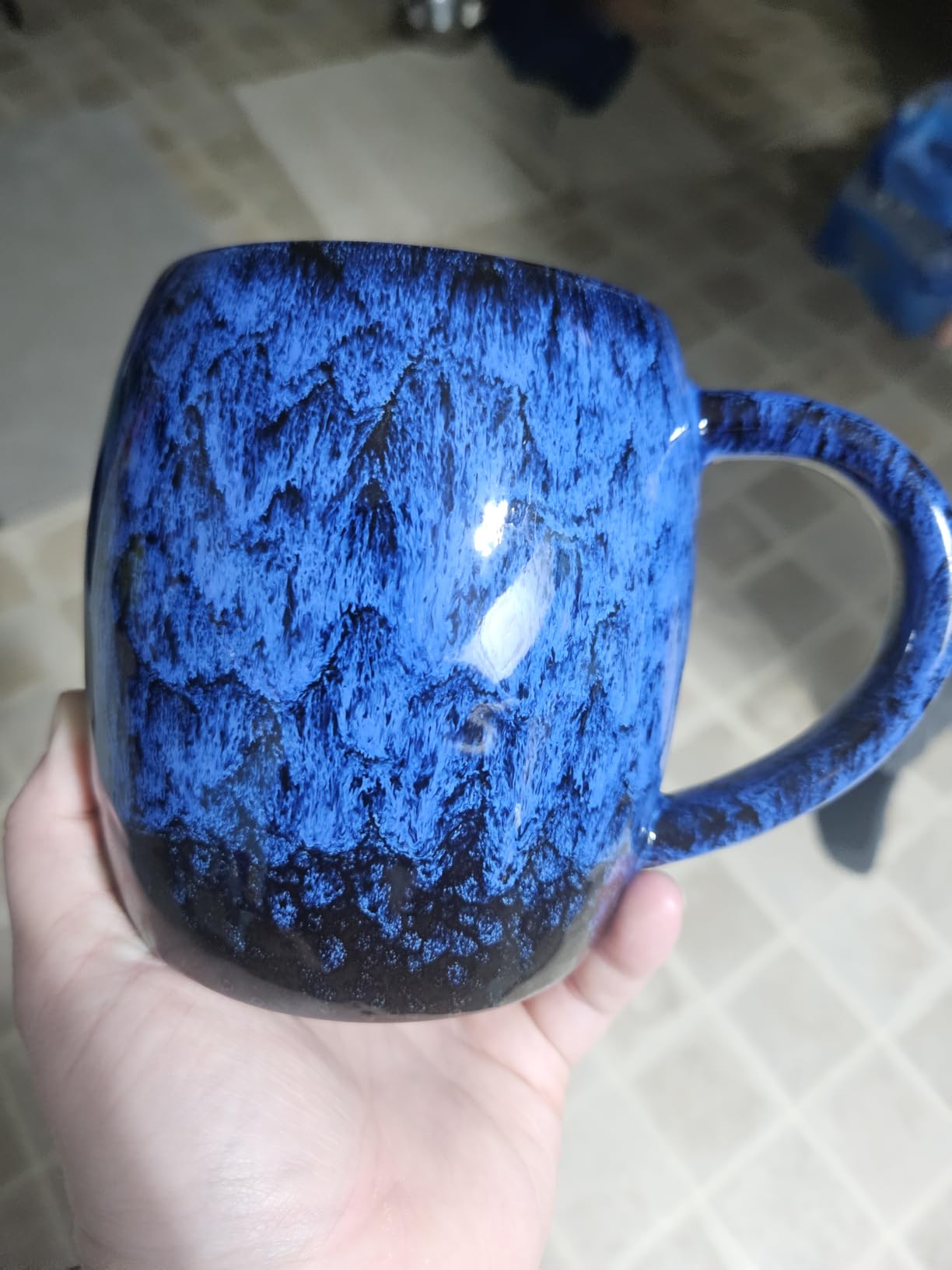 26 Oz Extra Large Ceramic Coffee Mug with Big Handle (Deep Blue) customer photo 2