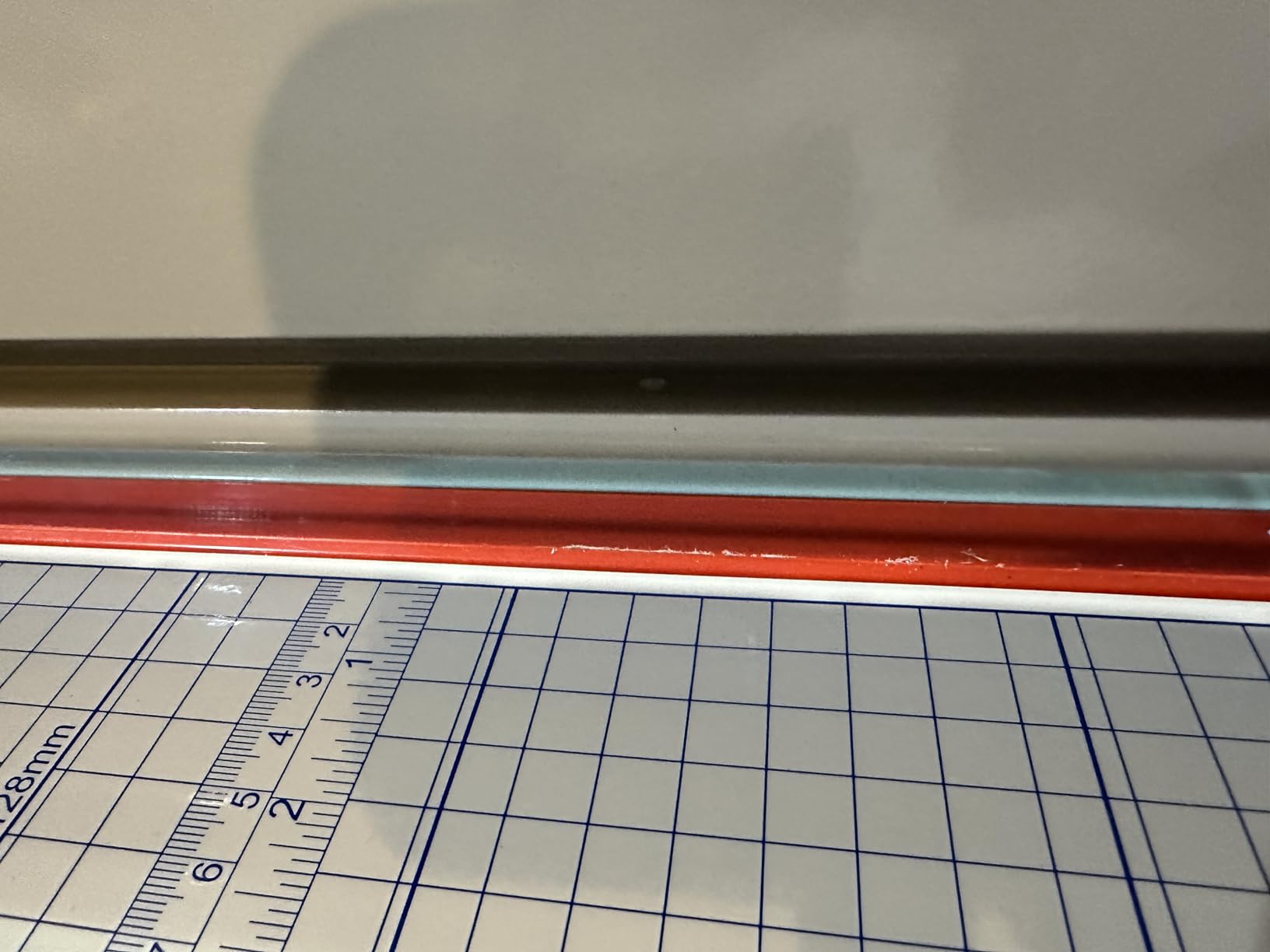 HFS(R) Heavy Duty Guillotine Paper Cutter 400 Sheet Capacity | Solid Steel Construction customer photo 1