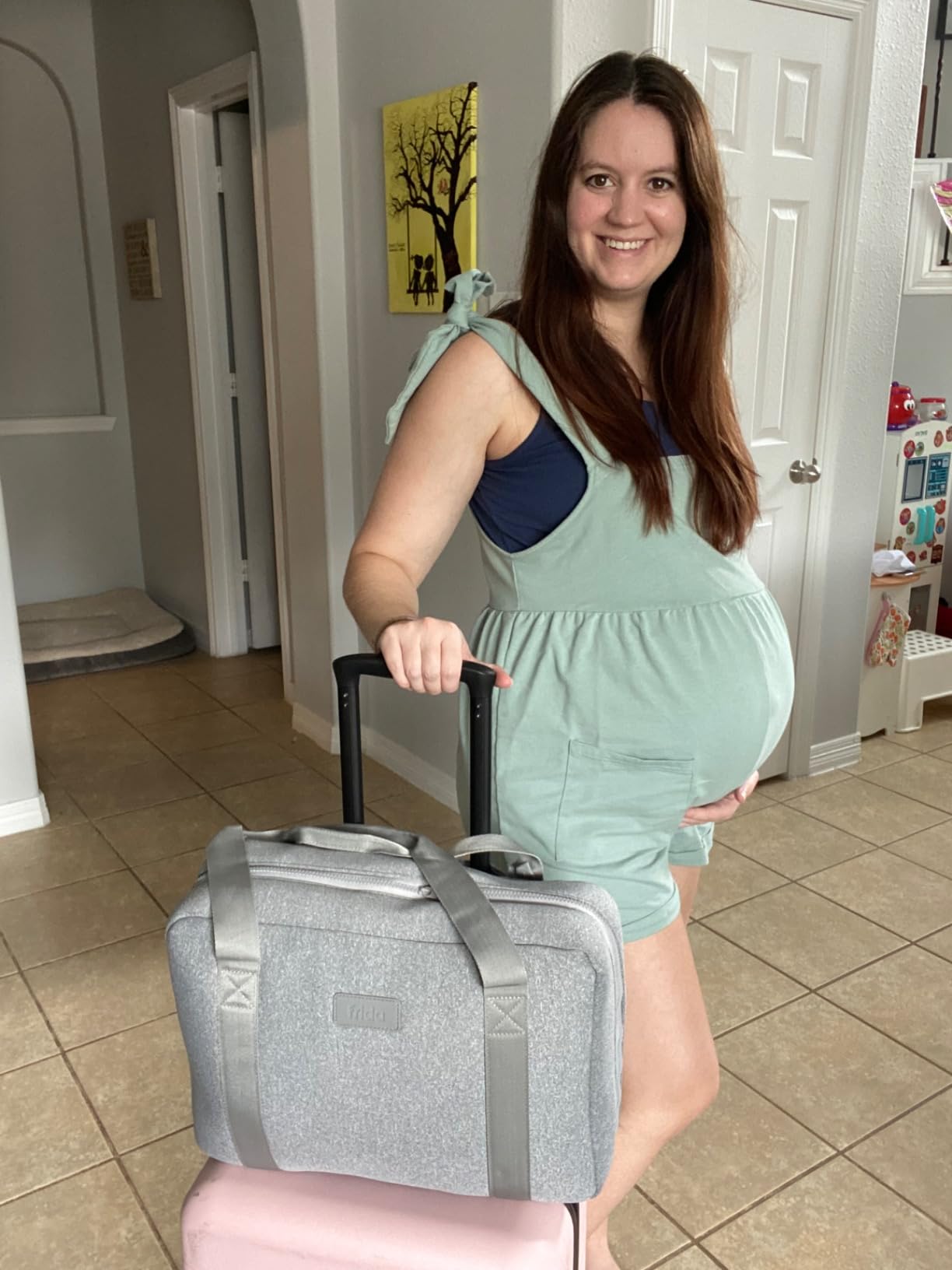 Frida Mom 30pc Pre-Packed Hospital & Diaper Bag Essentials Kit, Gift Set | Includes Labor, Postpartum & Newborn Grooming Kit in One, Removable Toiletry Bags & Strap customer photo 1