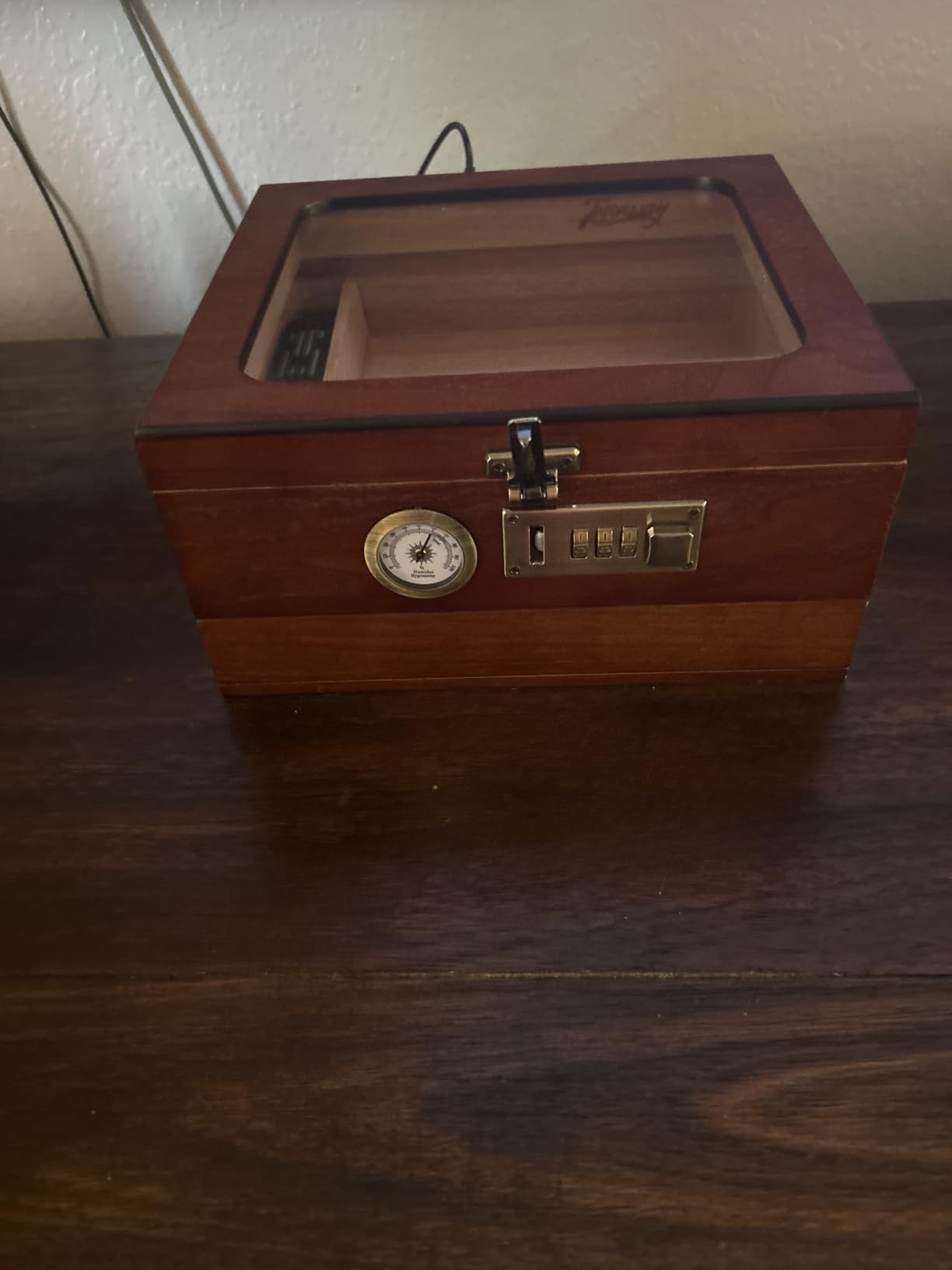 Tesonway Cigar Humidor, Cedar Wood Humidor Cigar Box, Glass Top Desktop Humidor with Front Hygrometer, Humidifier, Divider, Accessories Drawer and Combination Lock, Cigar Gifts for Men (Black) customer photo 2