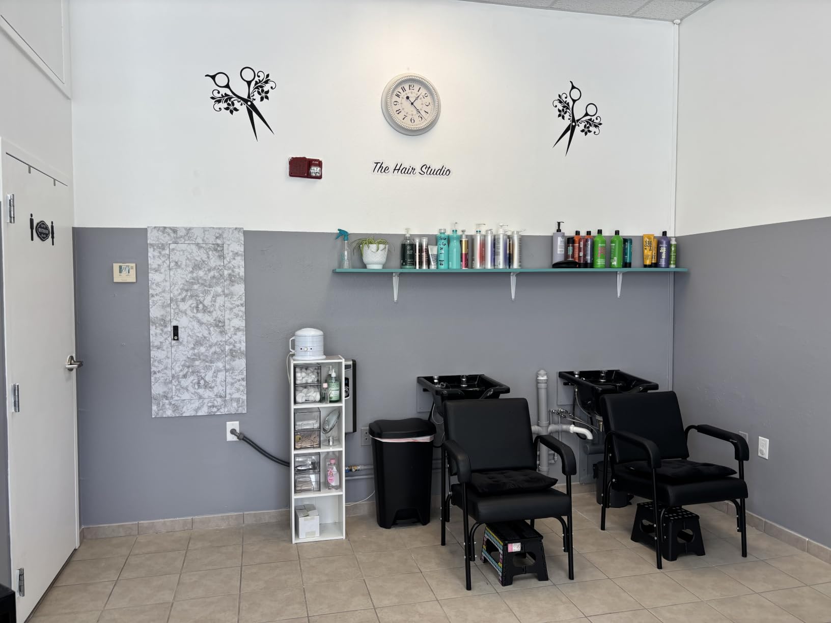VEVOR Shampoo Basin, Black Hairdresser Sink Shampoo Bowl Sink, ABS Plastic Salon and Spa Hair Washing Sink customer photo 1