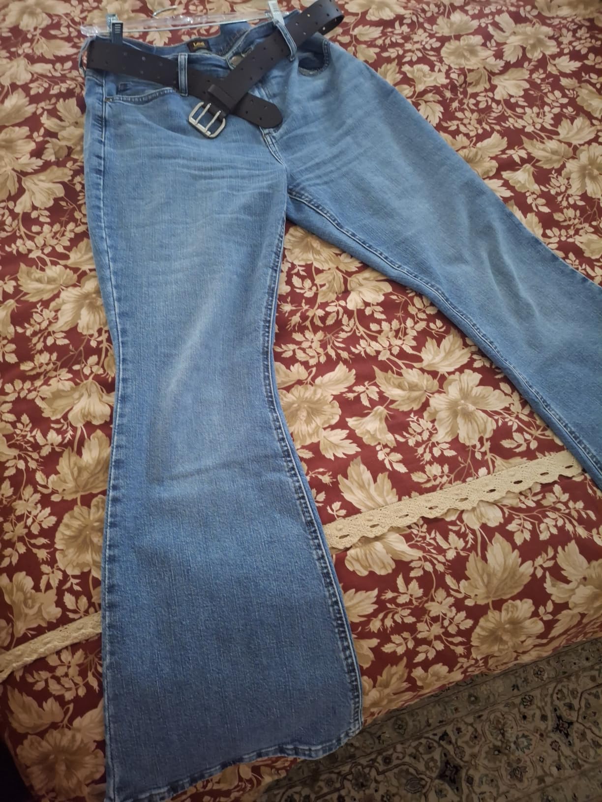 Lee Women's Legendary Mid Rise Flare Jean customer photo 1
