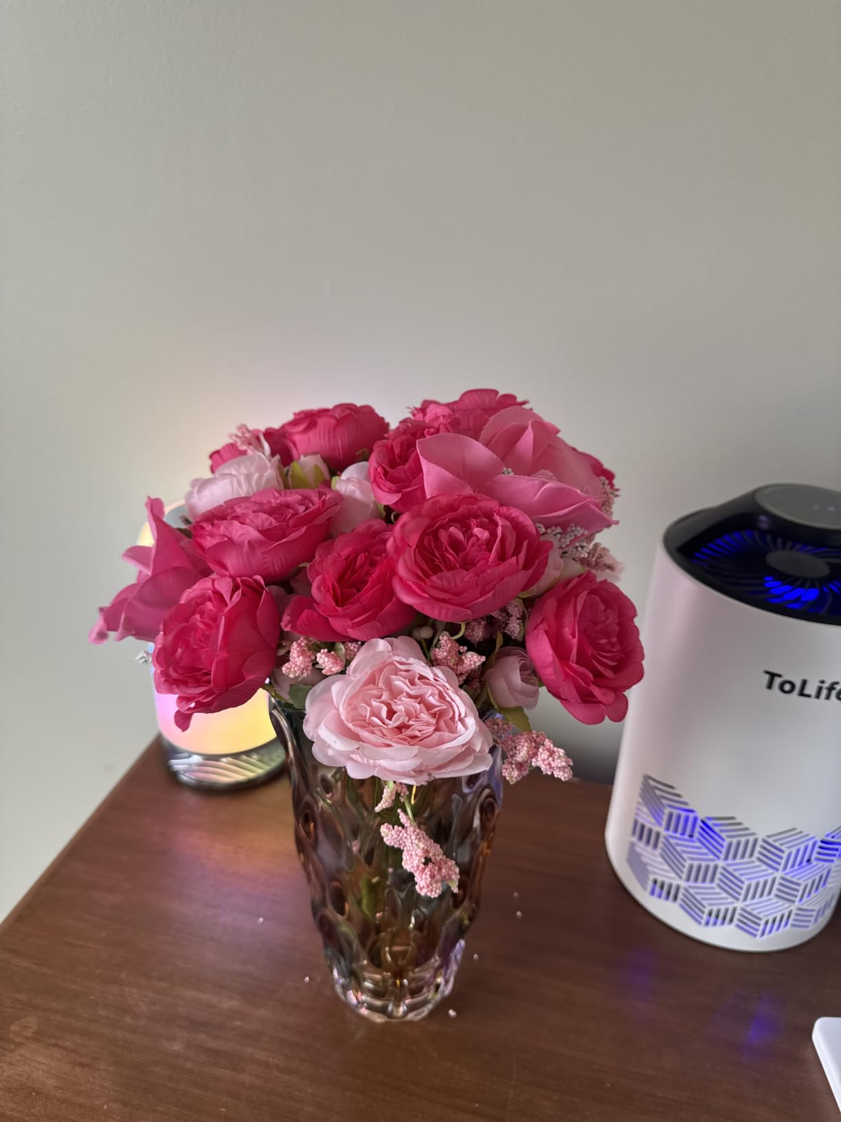 CEMABT Glass Vases for Flowers, Thickened 3.4 lb Modern Vases for Tables Centerpieces, Vase for Home Decor, Crystal, Colorful and Clear Rose Large Vases customer photo 1