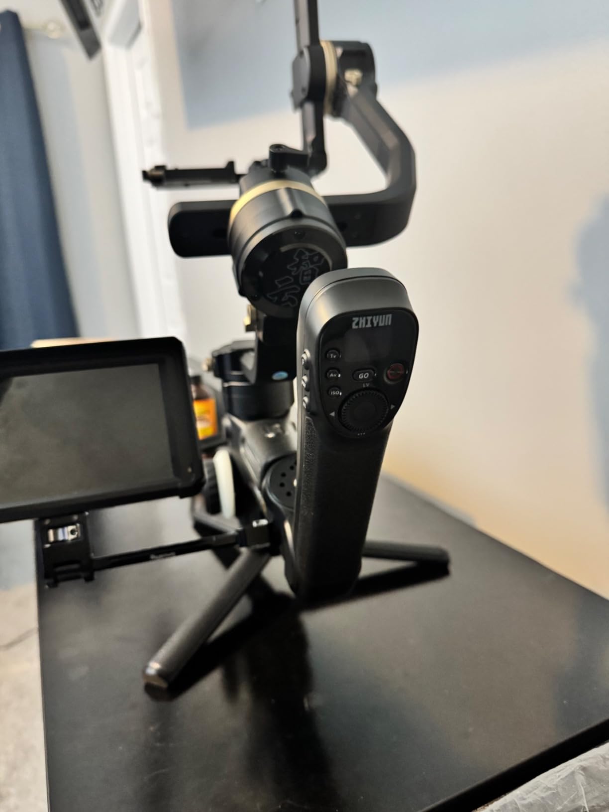 Zhiyun Crane 4 Combo, 3-Axis Gimbal Stabilizer for Camera | for DSLR and Mirrorless Camera, Nikon Sony Panasonic Canon Fujifilm BMPCC 6K, Fill Light, PD Fast Charge customer photo 1