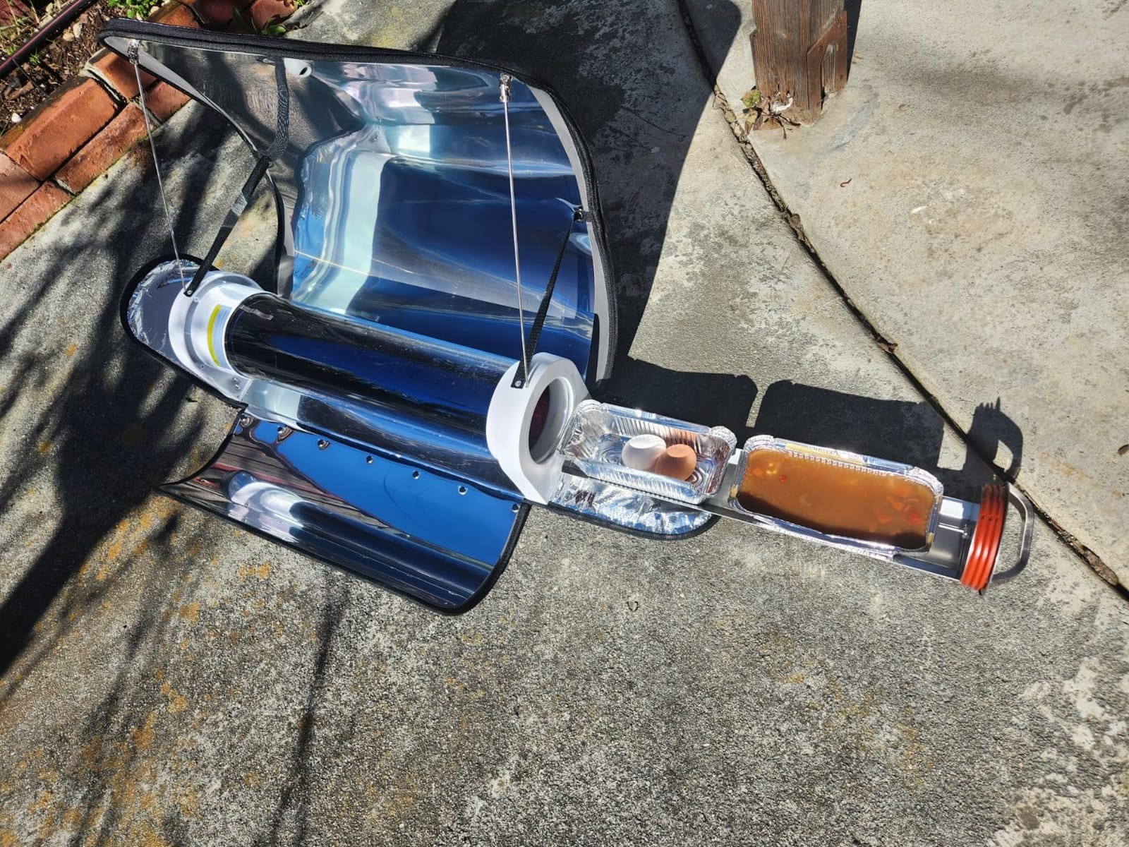 Solar Stove Portable Stove Solar Oven - Solar Cooker for Outdoor Cooking with 4.5L Large Capacity with Theometer, and Easy-to-Use Design for Camping Hiking and Family Party customer photo 2
