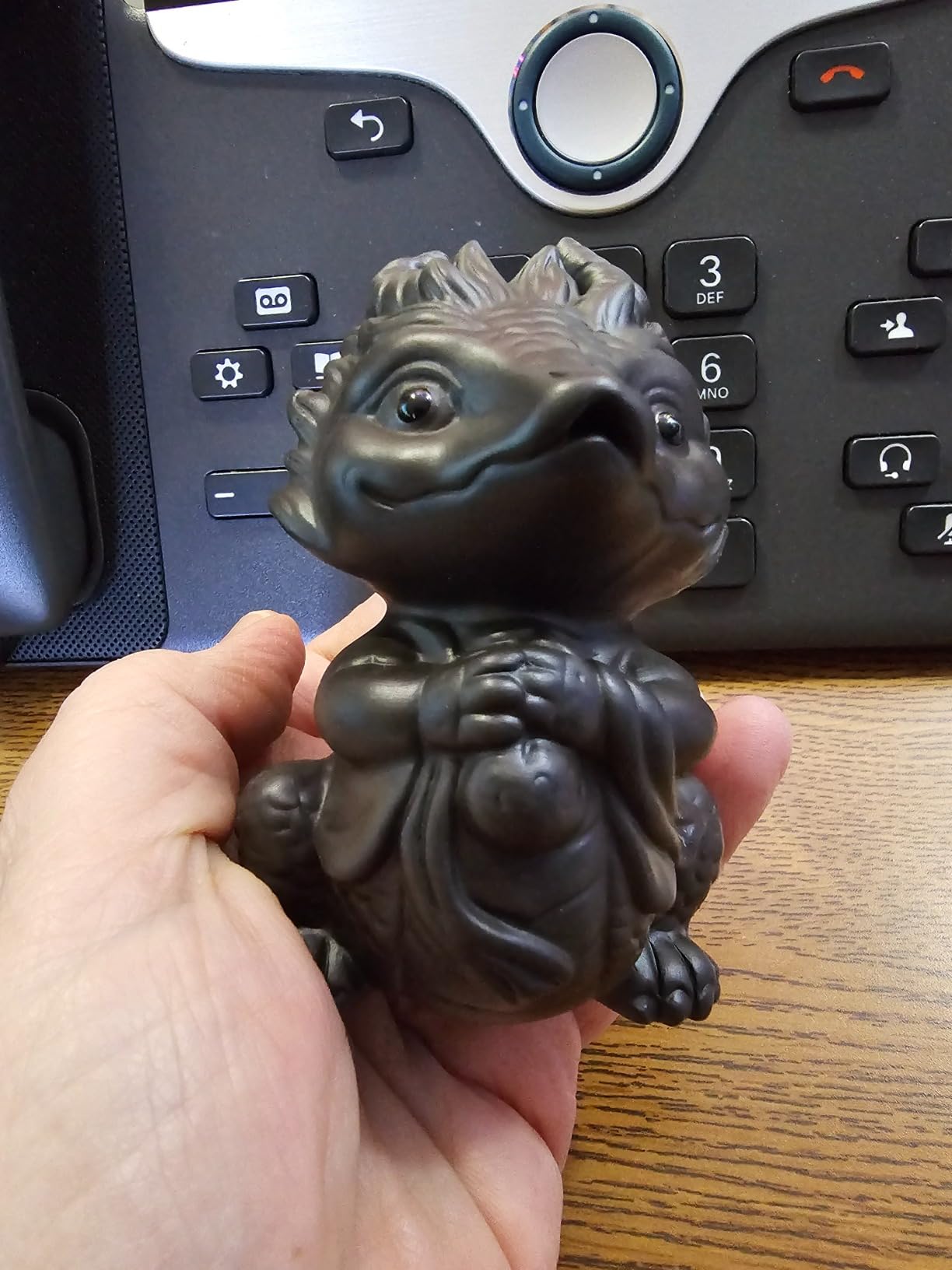 Chinese Zisha Dragon Tea Pet, Handmade Purple Clay Tea Pet for Kung Fu Tea Tray, Ceramic Decorate Kungfu Tea Tray Accessories (K) customer photo 2