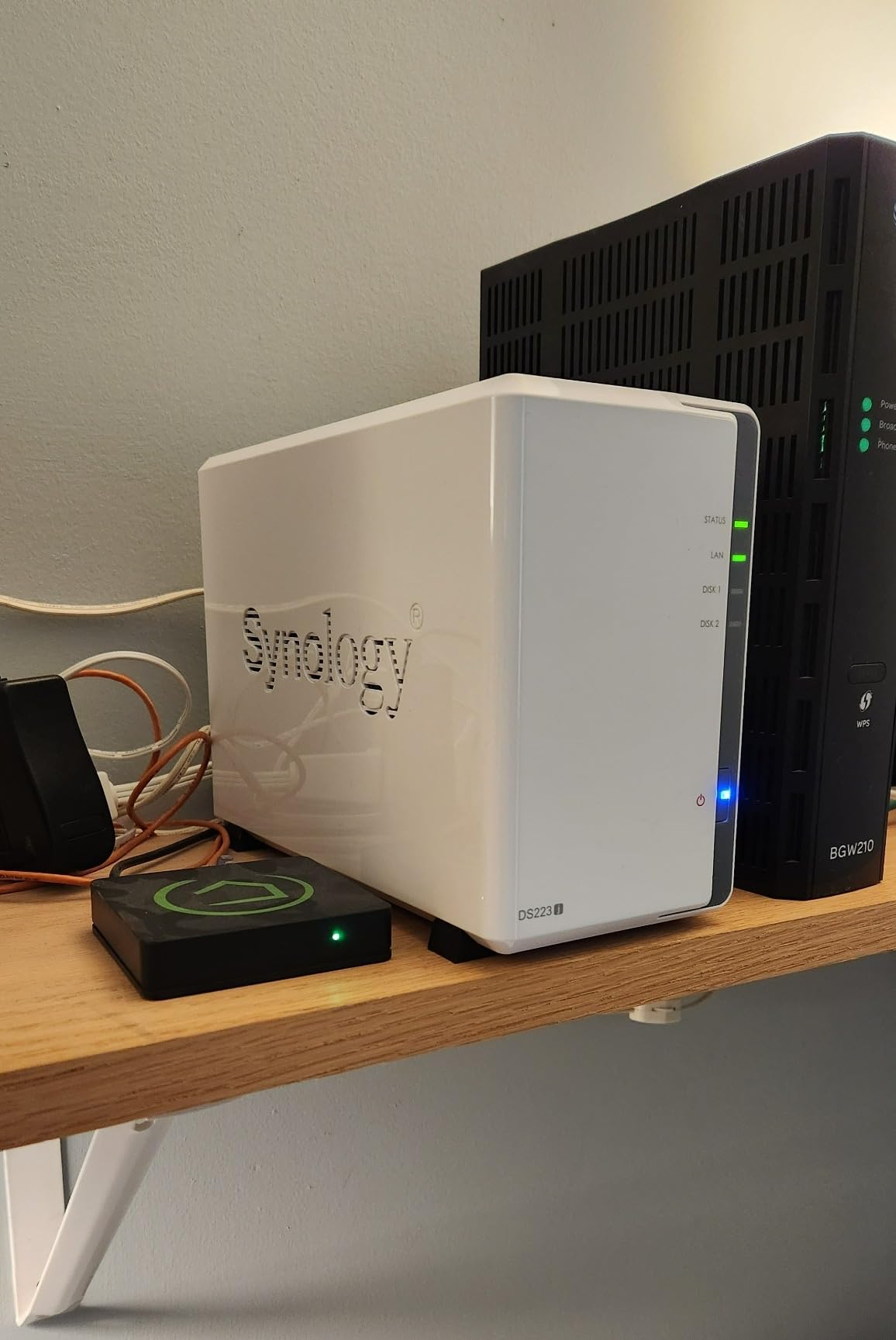 Synology 2-Bay DiskStation DS223j (Diskless) customer photo 1
