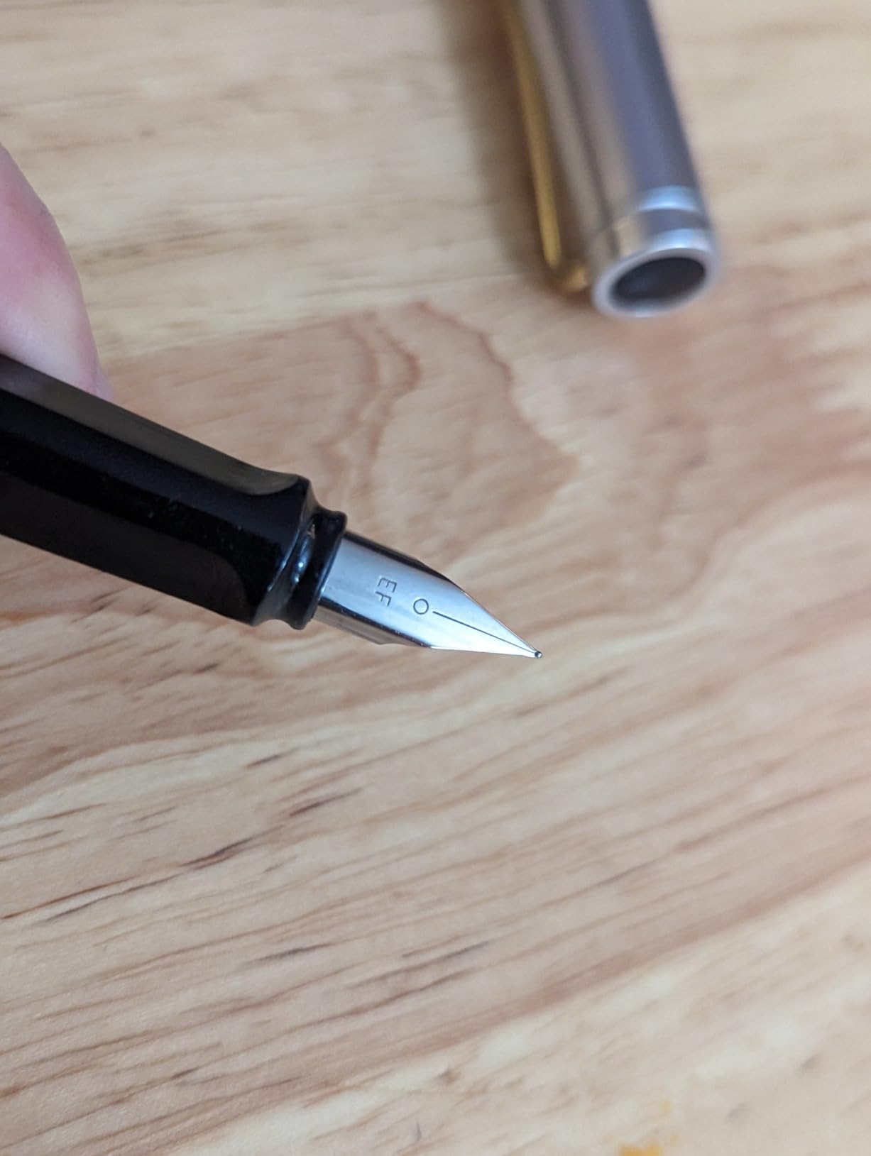 TIANREN Calligraphy Pen set,Fountain Pens with 8 Different Replaceable Nibs with 60 Ink Cartridges(12 Colors),Calligraphy set for Beginner Writing Drawing. customer photo 2