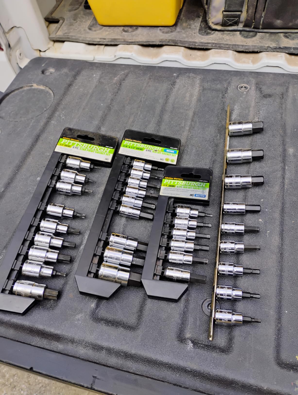 WORKPRO Magnetic Socket Organizer Set, 3-Piece 1/4 inch 3/8 inch 1/2 inch Socket Rails, 1/4-Inch x 12 Clips, 3/8-Inch x 10 Clips, 1/2-Inch x 10 Clips, Aluminum Alloy, Rotatable and Movable Clips, Efficient Storage customer photo 1