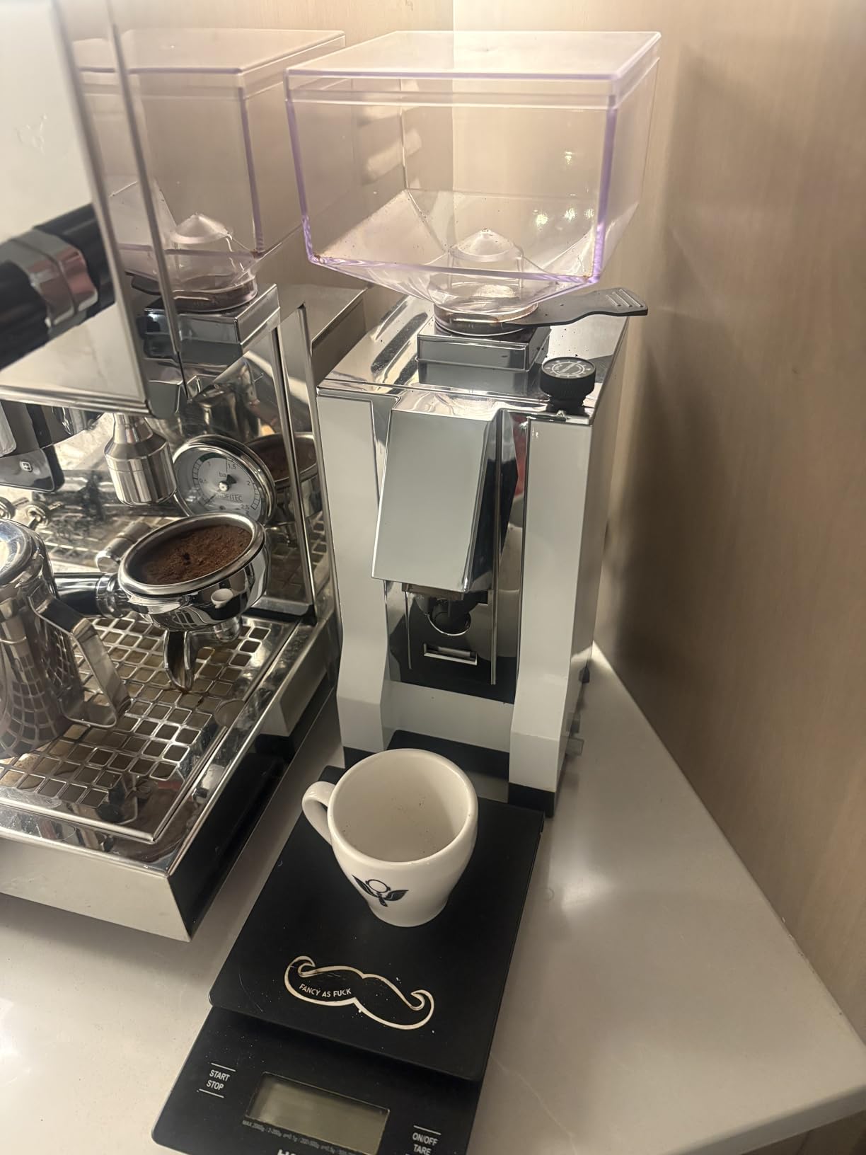 HOMEE Single Dose Hopper with Silicone Bellow and Aluminum Lid | 2 in 1 Coffee Grinder for Eureka Mignon Grinder, Hand Pressure Bellow for Home Shop to Clean and Collect Coffee Grounds customer photo 1