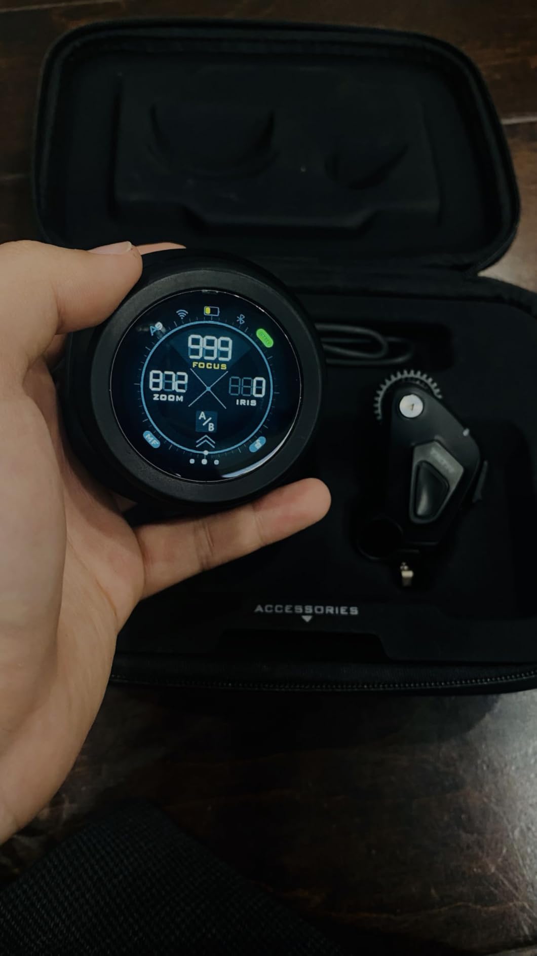 Tilta Nucleus Nano II Base Kit - Wireless Lens Control System | Includes Handwheel, Motor + More | Wireless Zoom, Focus, Aperture Control | Follow Focus | Accurate Pulling | Touch Screen customer photo 2
