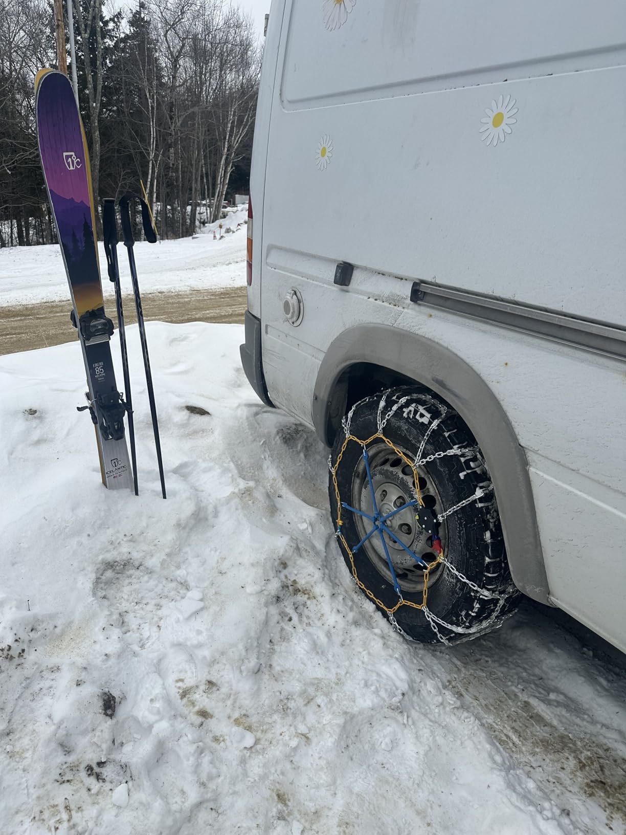 Snow-Chains Auto Fixing 1 Min Quick Fit Easy Installation Tire-Chains, Portable Reusable Universal Emergency Tire Traction Chain for Passenger Car, Pickup Trucks and SUV - Set of 2 (HKN-120) customer photo 2