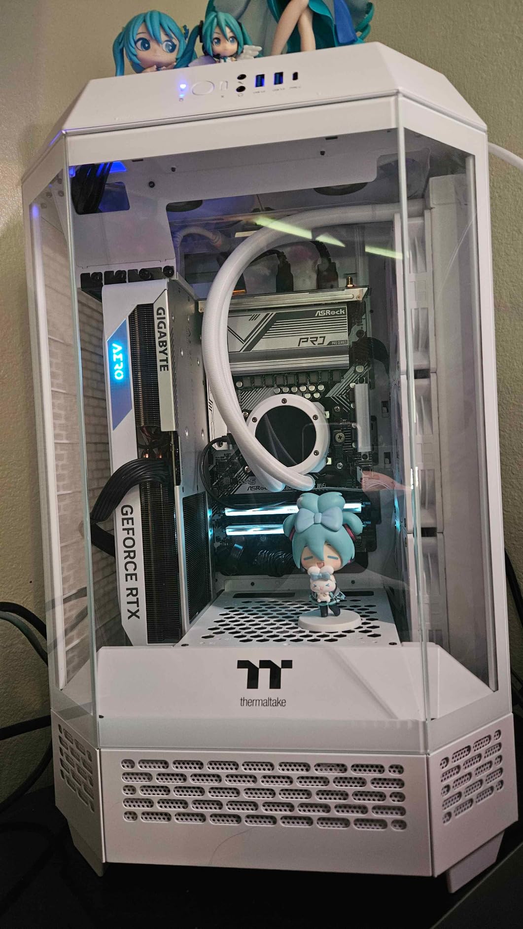 Thermaltake TH280 V2 Ultra ARGB Sync/AlO Liquid Cooler/ARGB Fan 140 * 2/PWM 500~1800rpm/Water Block 2.1