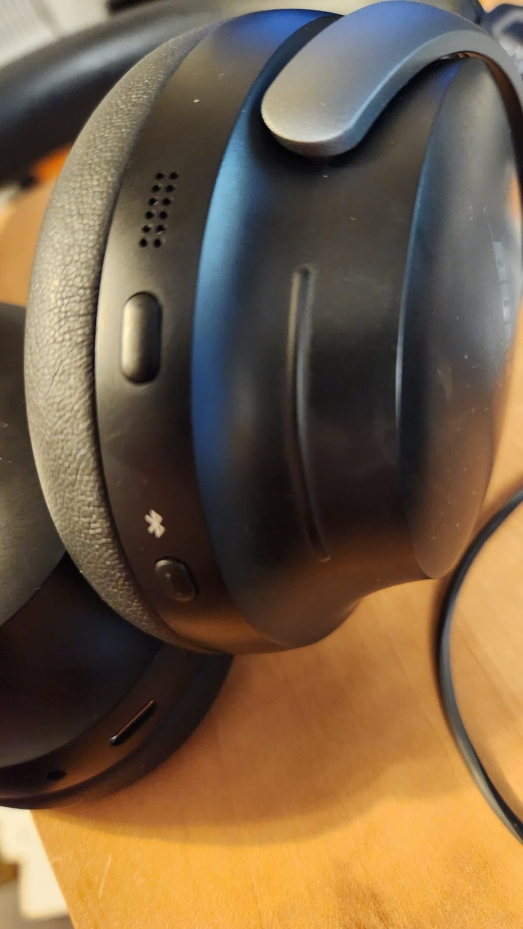 Bose QuietComfort Ultra Bluetooth Headphones, Wireless Headphones with Spatial Audio, Over Ear Noise Cancelling with Mic, Up to 24 Hours of Playtime, Black customer photo 2