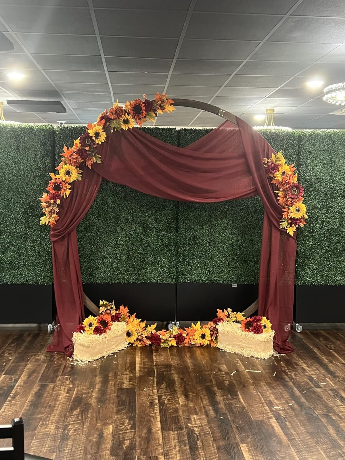 THORISE 7.3FT Wooden Wedding Arch Stand Square Wood Arch Wedding Arbor for Ceremony Party Proposal Scene Garden customer photo 2