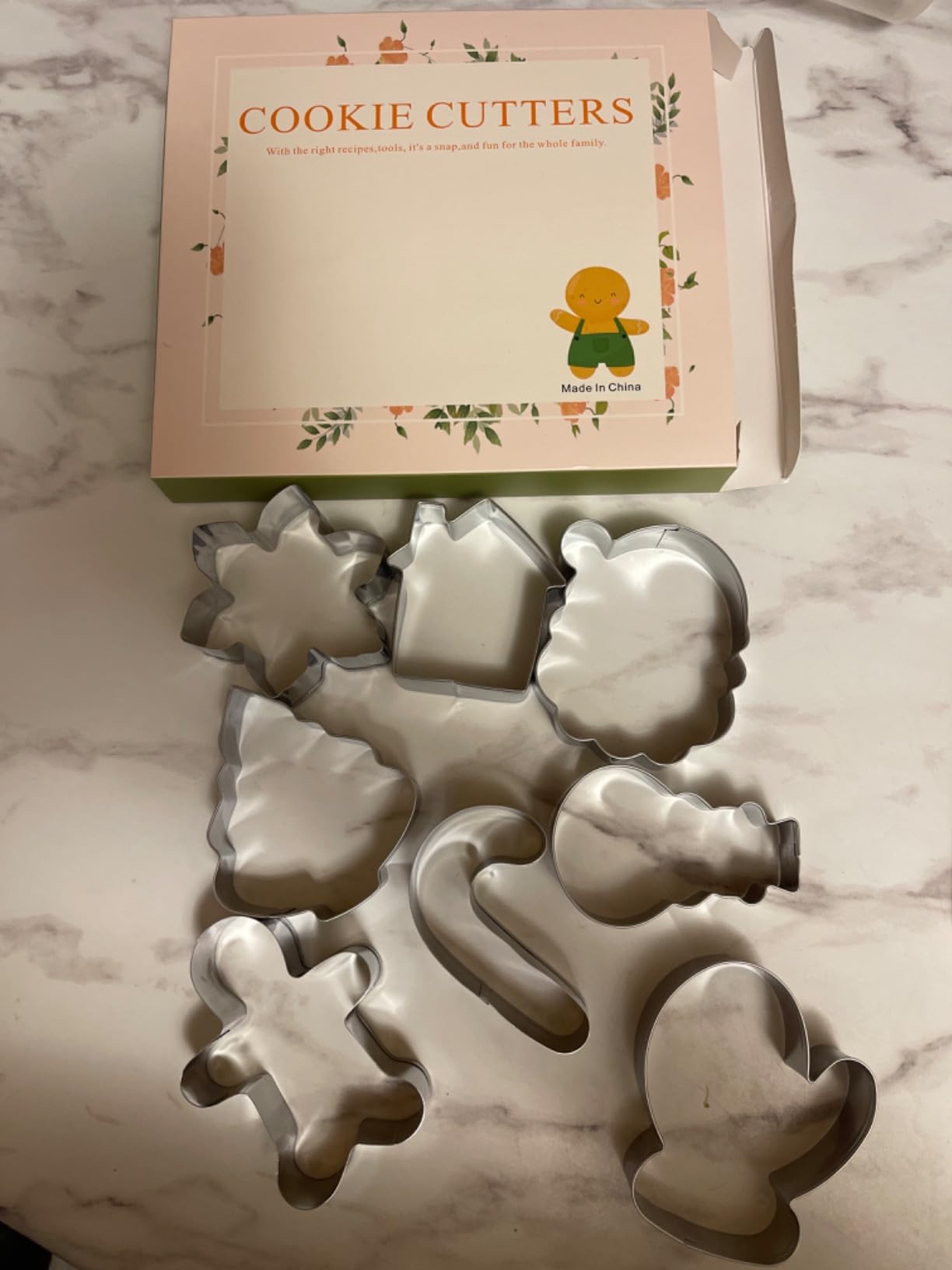 Christmas Cookie Cutters, 8PCS Holiday Cookie Cutter Shapes - Snowman,Christmas Tree,Gingerbread Man,Candy Cane,Snowflake,Santa Face,Christmas House, Winter Glove Cookies Mold customer photo 2