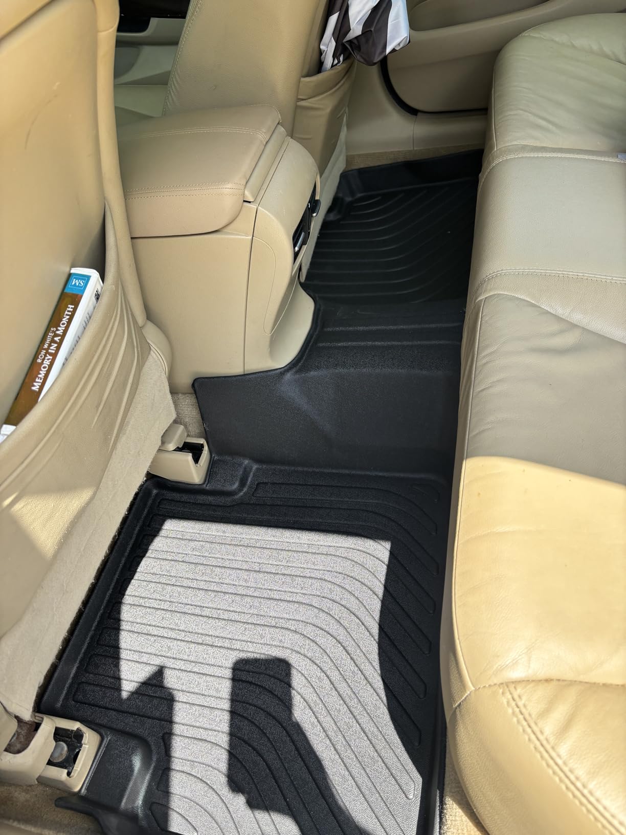 All Weather Floor Mats for 2011-2023 Chrysler 300-RWD & 2011-2022 Dodge Charger, Rubber Heavy Duty Non Slip Floor Liners, Car Mats Full Set 1st & 2nd Rows Maximum Coverage customer photo 2