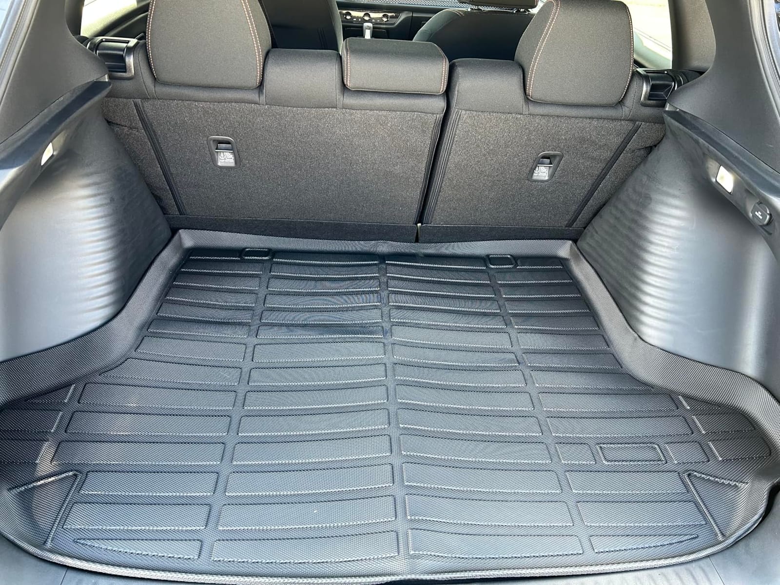 AIPOIL TPE Floor Mats Set for 2024-2026 Mazda CX-90 / CX-90 PHEV 7-Seater | Floor Mats, Backrest Mats & Cargo Liner customer photo 1