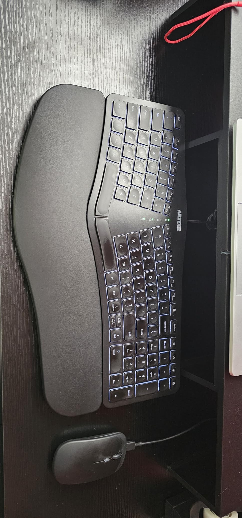 Arteck Split Ergonomic Keyboard with Palm Rest, USB Wired Backlit Keyboard customer photo 1