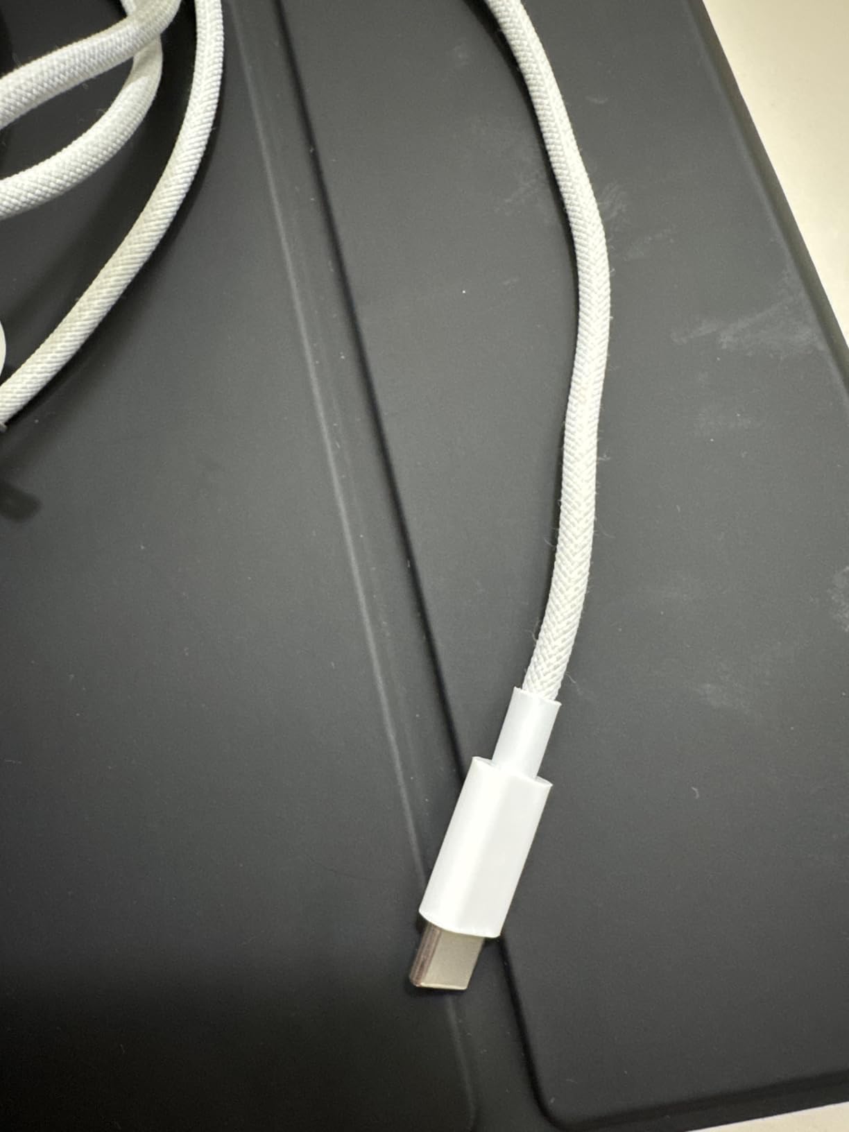 USB C to C Charging Cable 10ft, 60W Fast Type C to C Charger Cord Long for Apple iPhone 17 Pro Max/17 Air/16 Pro Max/15 Plus, MacBook Pro 2021/2020/2019,iPad 12.9/11 inch/Mini/Air 5/4,Samsung Galaxy customer photo 1