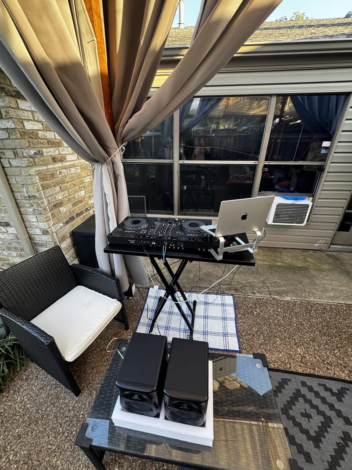 Liquid Stands Expandable DJ Table Stand Portable Audio Mixer Stand - DJ Stand for Laptop & Controller - Midi Keyboard Stand & Synth Stand - DJ Booth Portable X Style Keyboard Stand & Tabletop DJ Desk customer photo 1