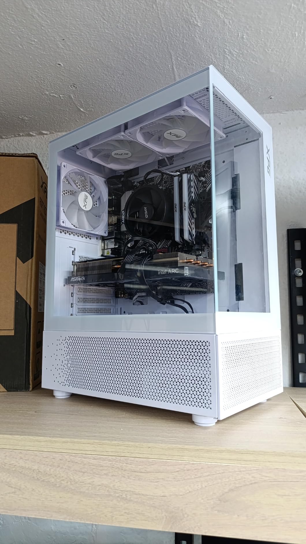 ASRock Intel Arc A580 Challenger 8GB OC Graphics Card, Intel Xe HPG Architecture, 8GB GDDR6, PCIe 4.0, Dual Fans, 0dB Silent Cooling, DisplayPort 2.0 customer photo 1