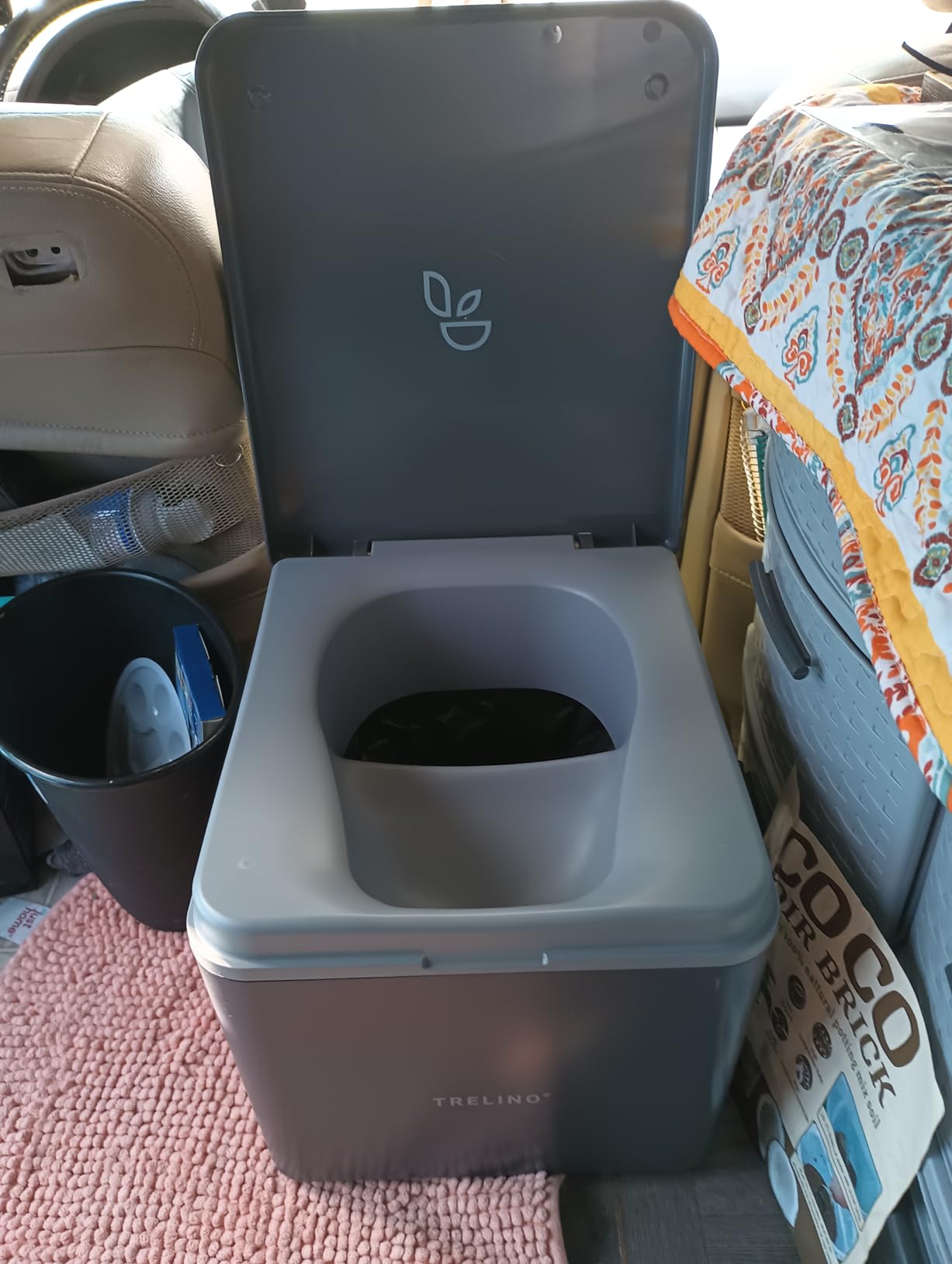 TRELINO Composting Toilet Evo S Gray, Portable Toilet for Camping & Outdoor, Odorless, 1.2 gal & 1.6 gal Capacity, 13 x 15.4 x 11.7 inches customer photo 2