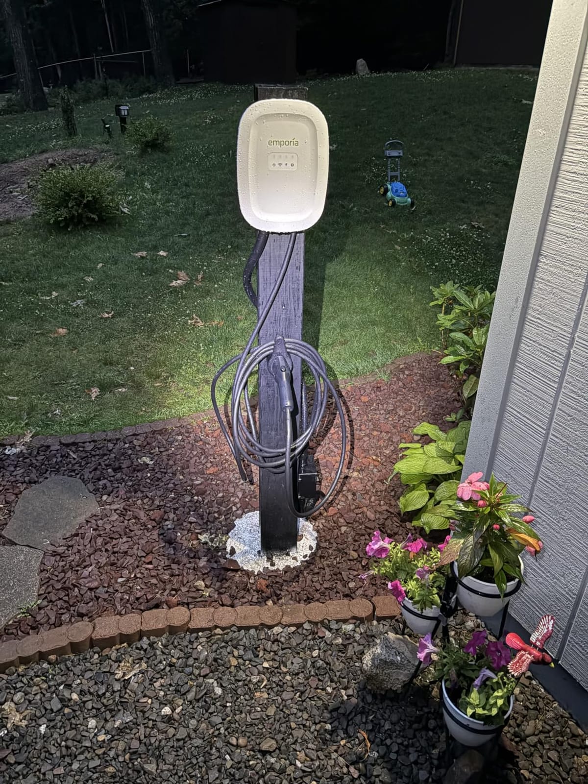EMPORIA Level 2 EV Charger w/ J1772 Connector - 48 Amp, 240V WiFi Enabled Electric Vehicle Charging Station, 25ft Cable, Hardwired with Whip, White customer photo 1