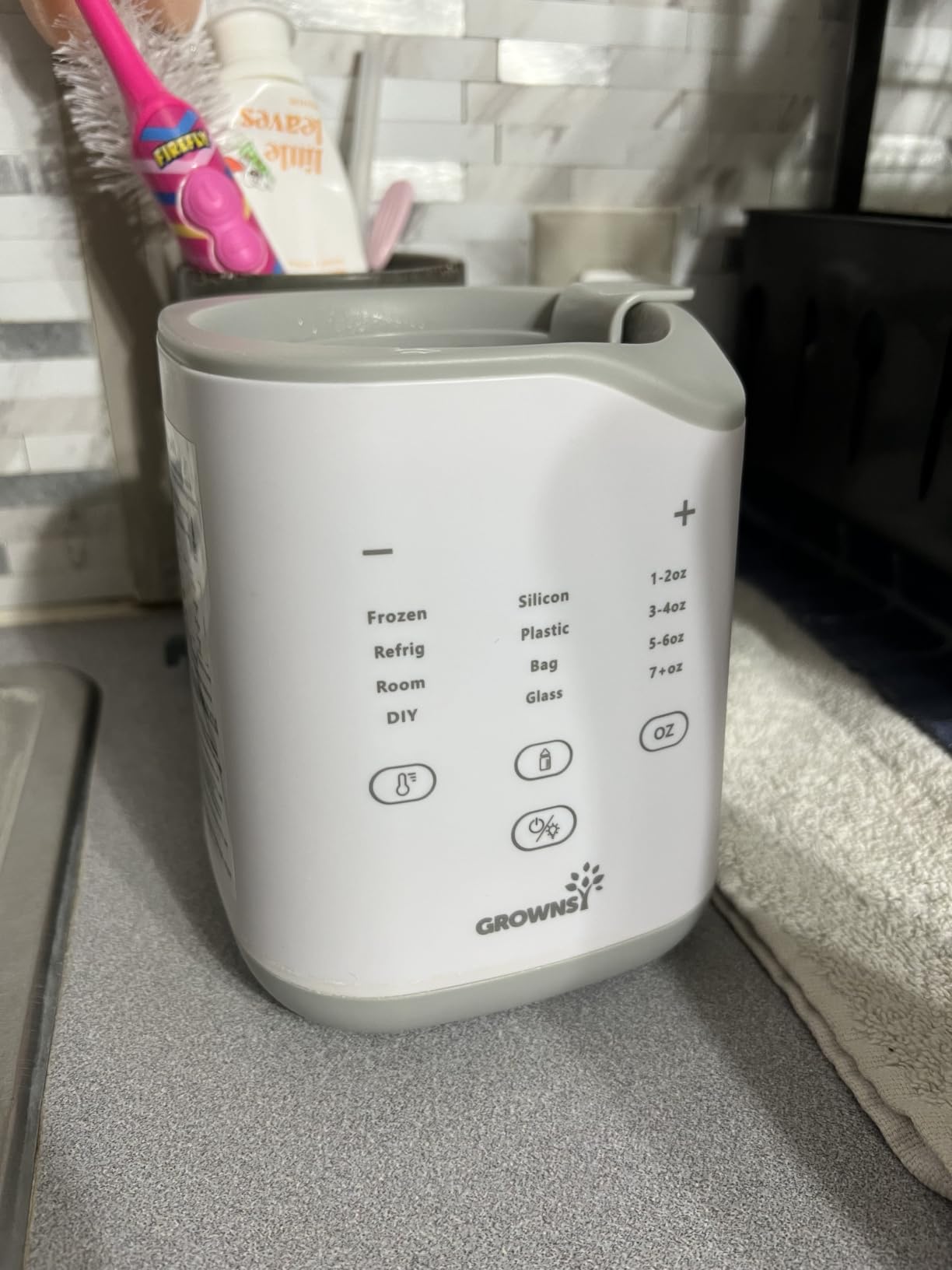 Grownsy Programmed Nutri-Locking Bottle Warmer for Breastmilk & Formula, Gray | Gentle Water Bath Heating & Thawing, Nutrient Preservation, Fast & Even Heating, No Hot Spots, Parent-Friendly Design customer photo 1