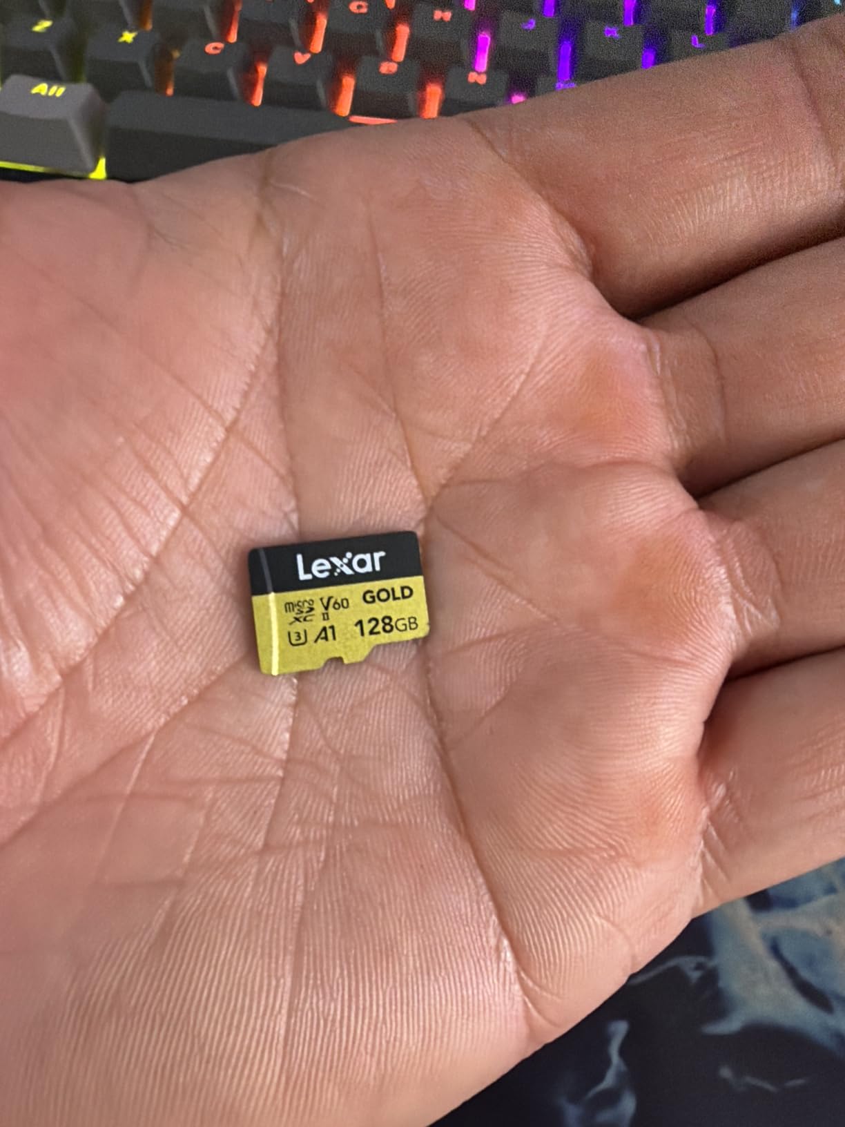 Lexar 256GB Gold Micro SD Card, 280MB/s Read, 4K, V60, UHS-II, A1 customer photo 2