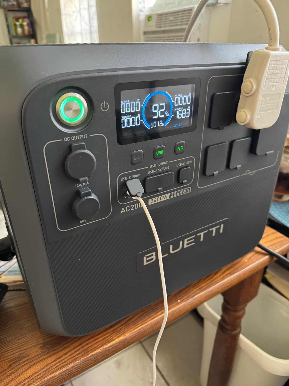 BLUETTI AC200L Portable Power Station 2048Wh 2400W LiFePO4 Battery | 3600W Power Lifting, Expandable to 8192Wh, 30A RV Output, Solar Generator for Camping, RV, Home Use, Emergency customer photo 1