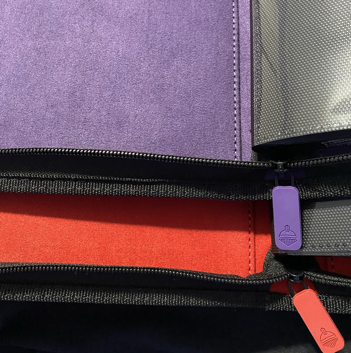 Card Guardian - 4 Pocket Premium Binder for 160 Cards (Pink) | Zipper Closure and Side Loaded Pockets | Compatible with Trading & Sports Cards including Magic the Gathering, Yugioh, Baseball Cards customer photo 1