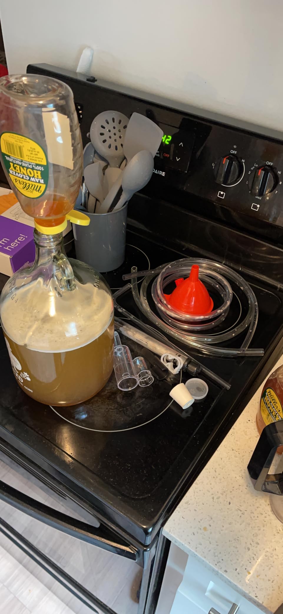 Jigger N' Dash Mead Making Kit - Reusable Do-It-Yourself Honey Mead Making Kit - Mead Kit Complete - All the Mead Supplies You Need Makes 1 Gallon of Mead - Mead Brewing Kit Home Brewing Starter Sets customer photo 2